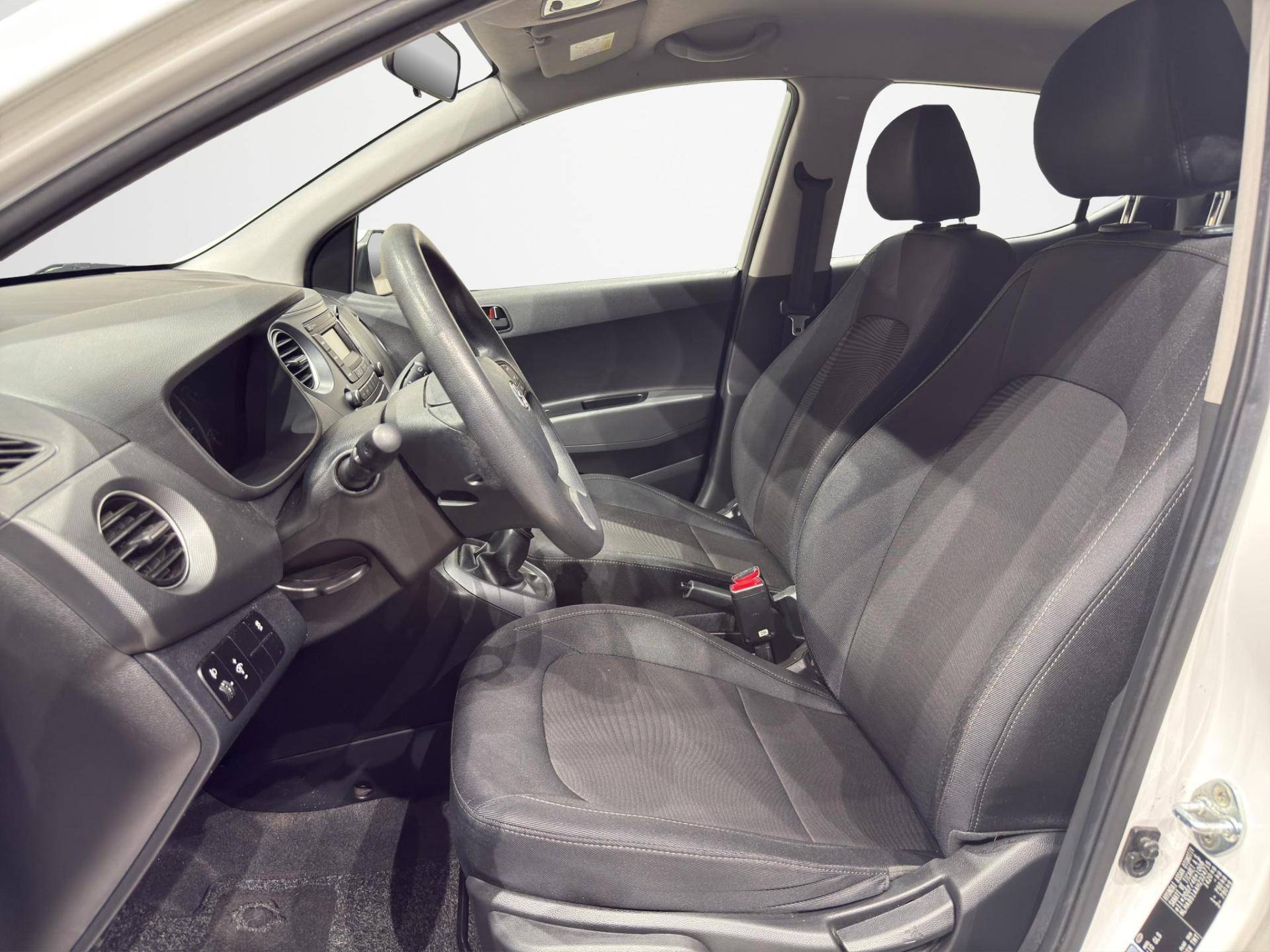 Auto Venduta - HYUNDAI I10 i10 1.0 Classic E6 usata in pronta consegna - Brandini