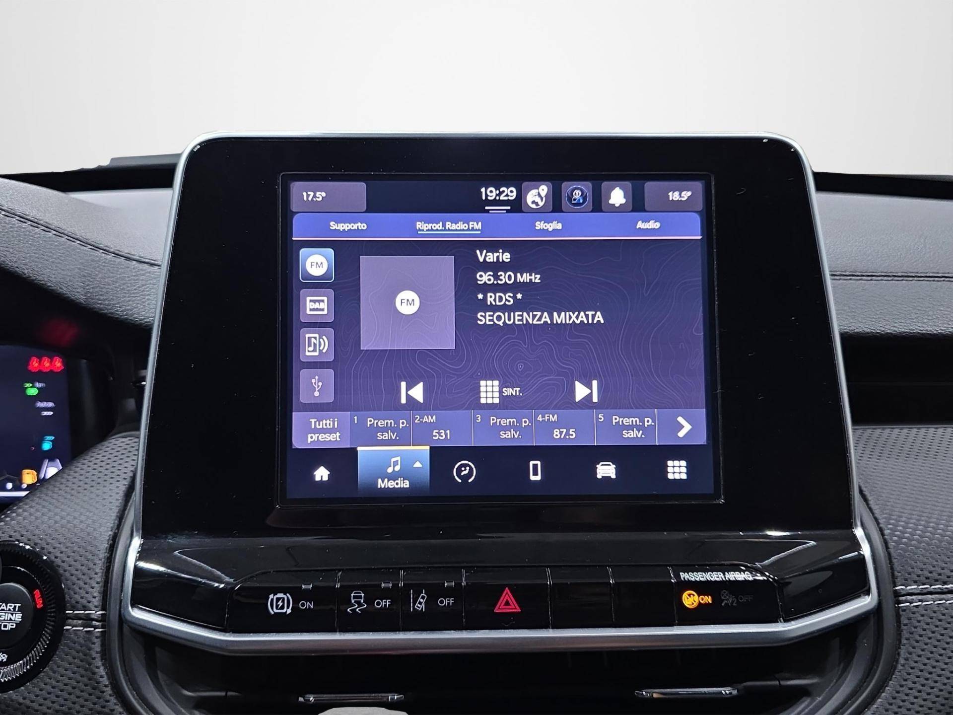 JEEP Compass Compass 1.3 turbo t4 phev Night Eagle 4xe auto usata in pronta consegna - Brandini