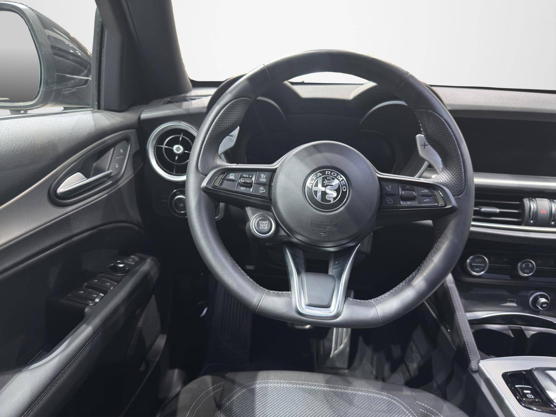 ALFA ROMEO Stelvio Stelvio 2.2 t Sprint Q4 210cv auto usata in pronta consegna - Brandini