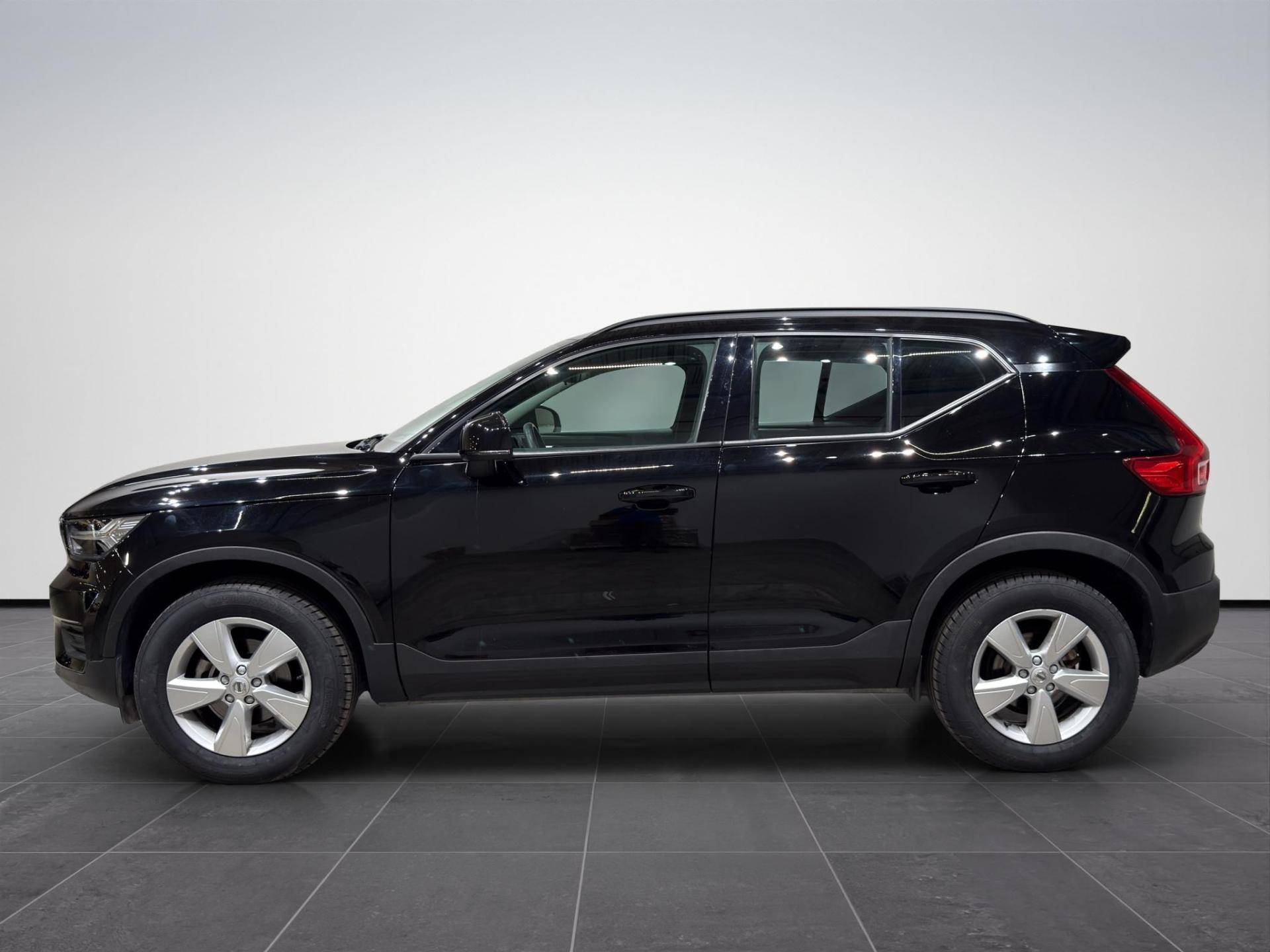 Auto Venduta - VOLVO XC40 XC40 1.5 T2 Momentum Core my21 usata in pronta consegna - Brandini