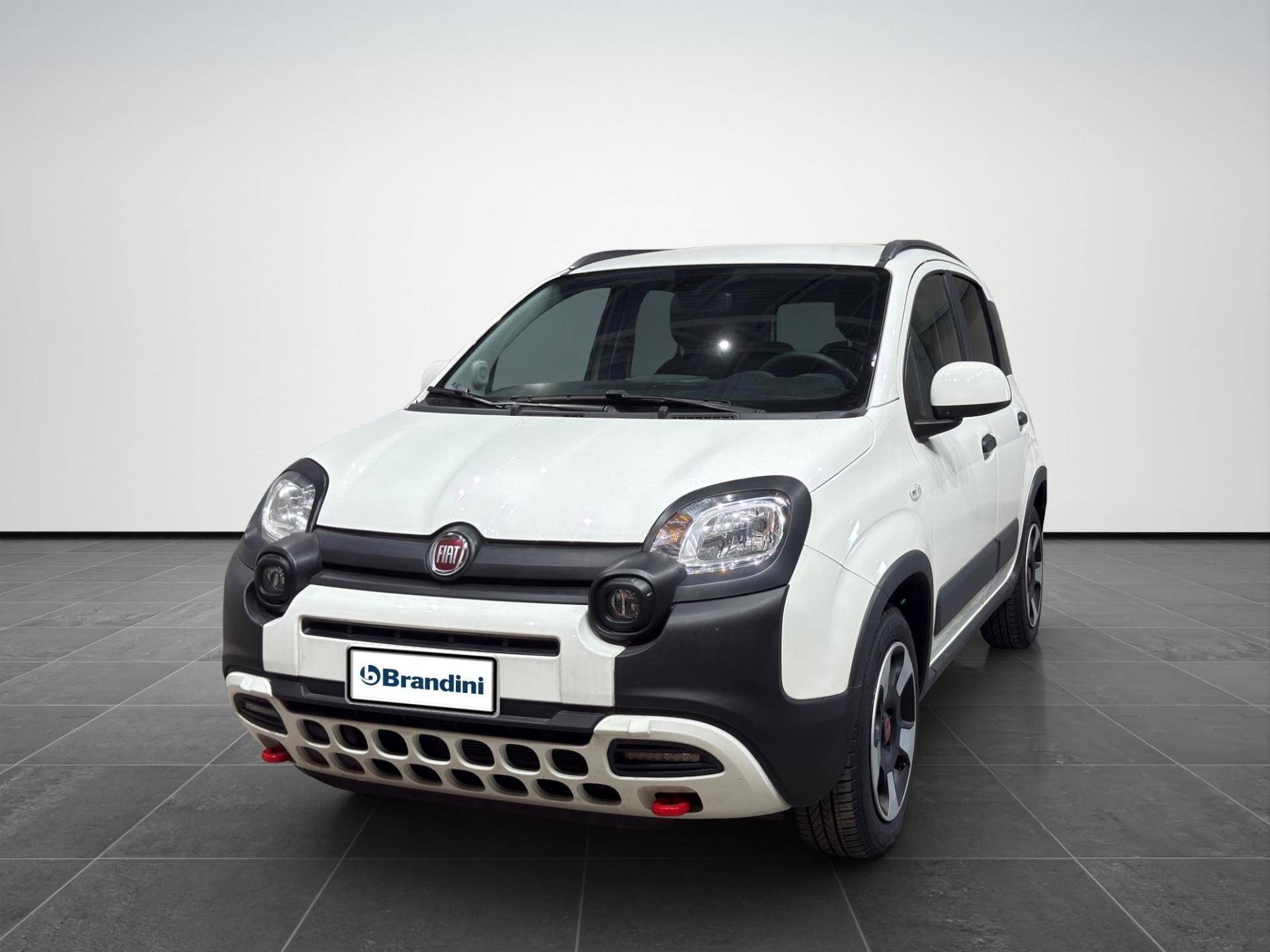 FIAT Panda Panda 1.0 firefly hybrid Cross s&s 70cv 5p.ti usata in pronta consegna - Brandini