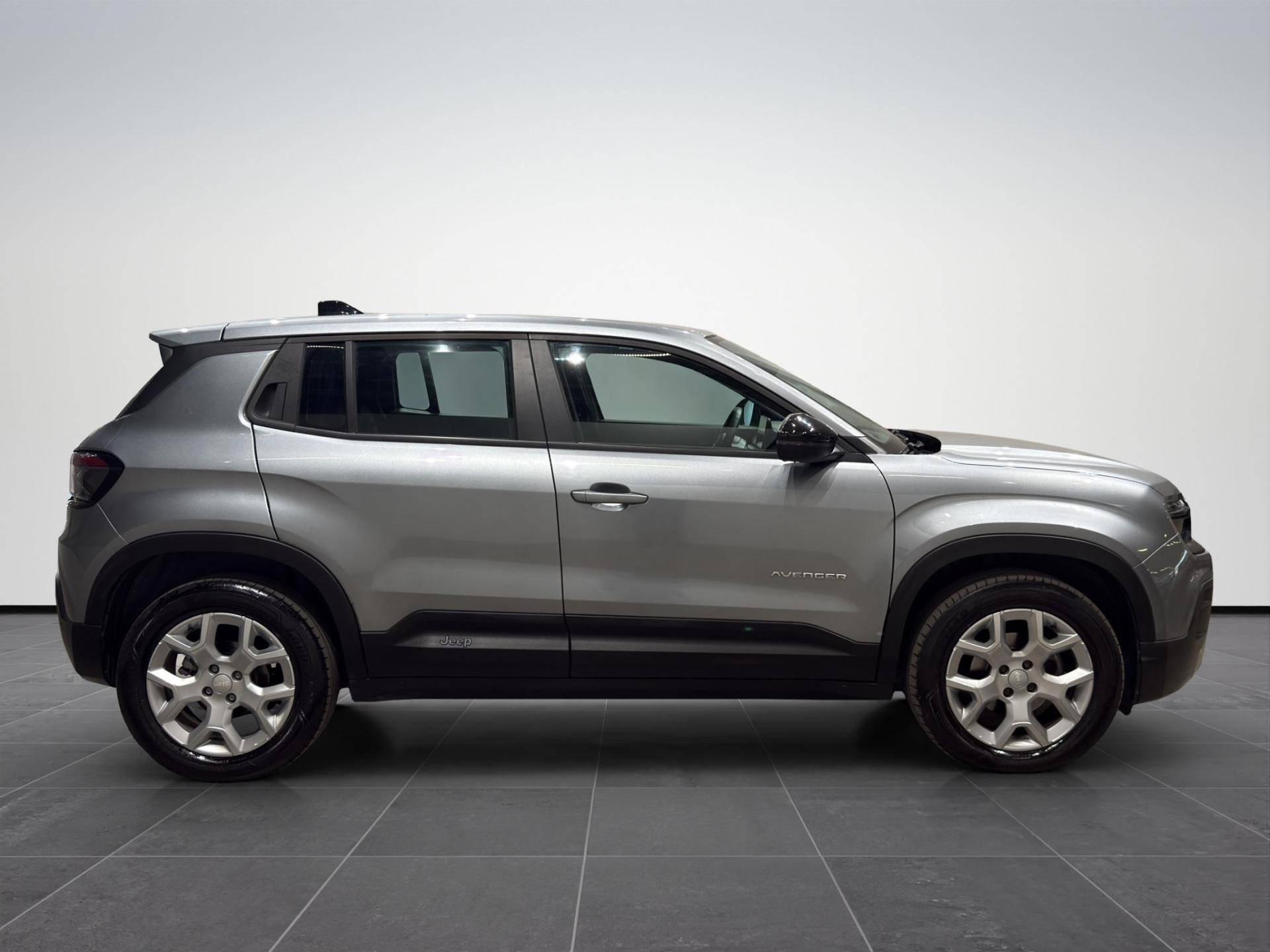 JEEP Avenger Avenger 1.2 turbo Altitude fwd 100cv usata in pronta consegna - Brandini
