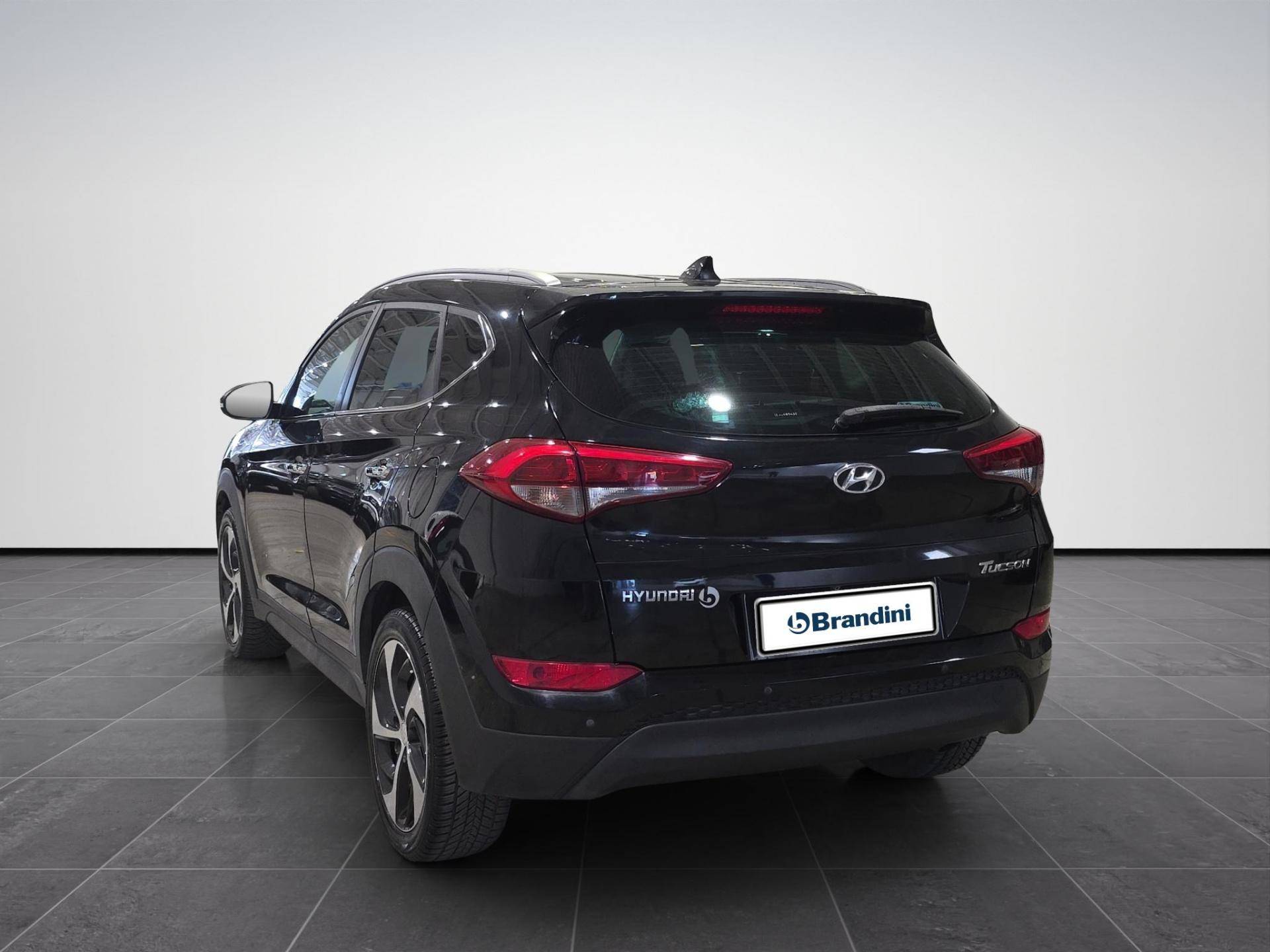 HYUNDAI Tucson Tucson 1.7 crdi Xpossible 2wd 141cv dct usata in pronta consegna - Brandini