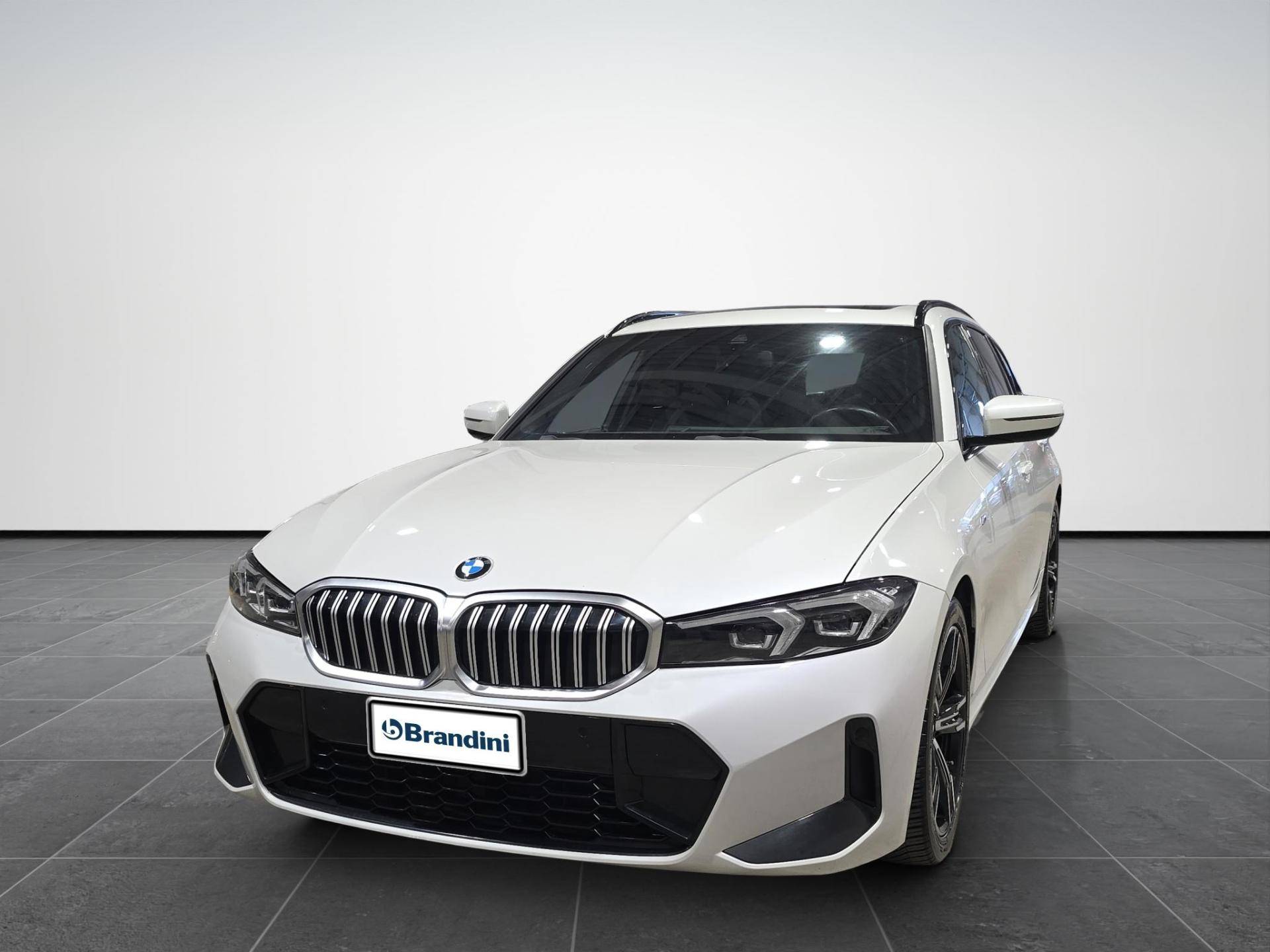 BMW Serie 3 Touring 320d Touring mhev 48V Msport auto usata in pronta consegna - Brandini