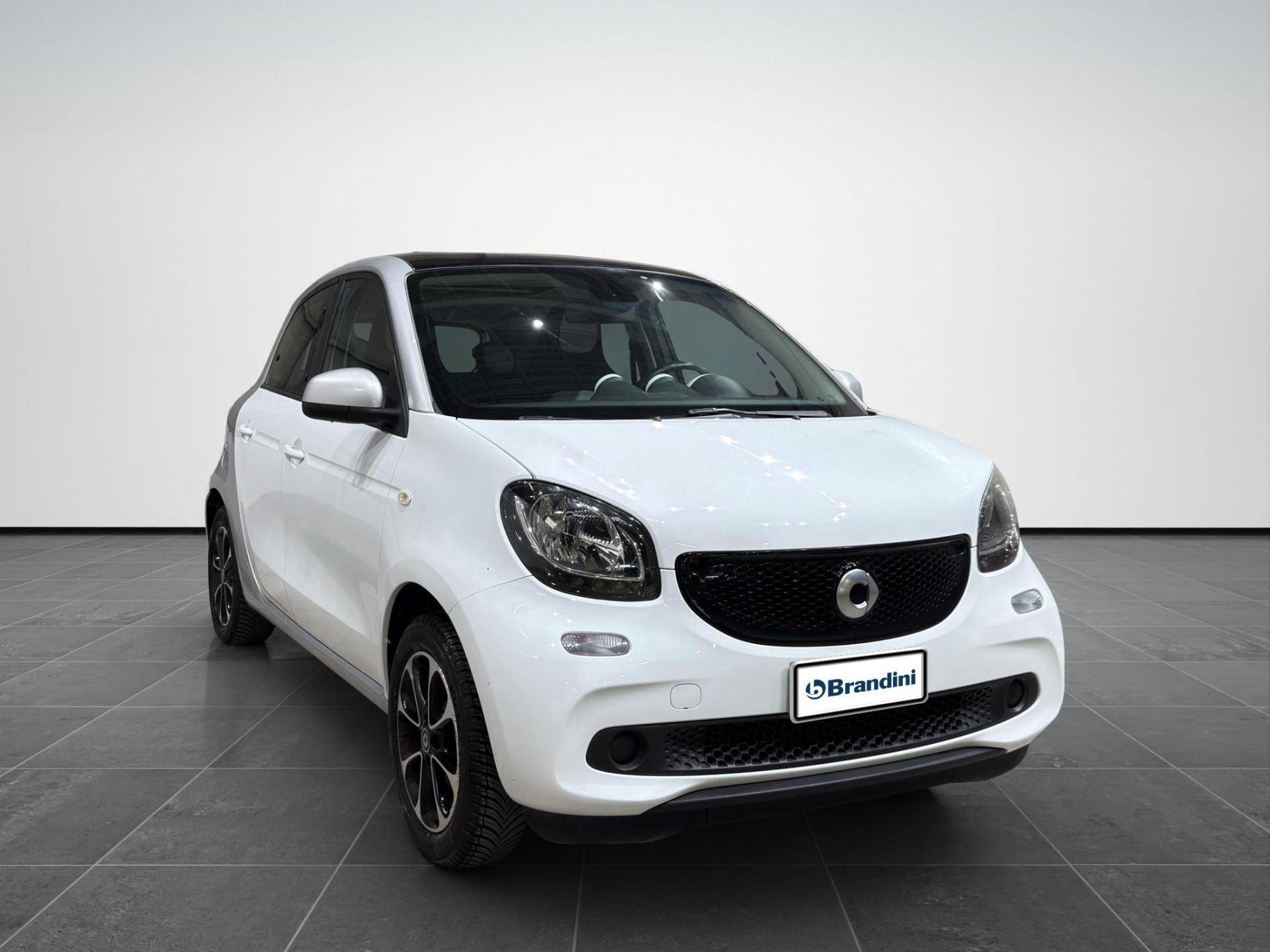 Auto Venduta - SMART Forfour Forfour 1.0 Passion 71cv twinamic usata in pronta consegna - Brandini