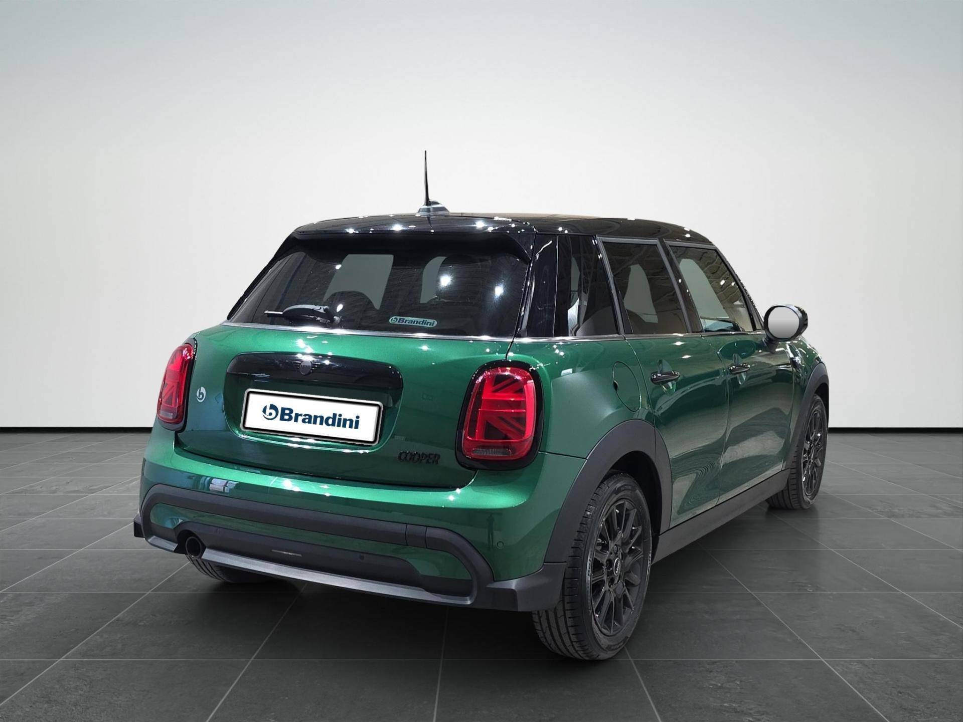 MINI Mini Mini 5p 1.5 Cooper Classic auto usata in pronta consegna - Brandini