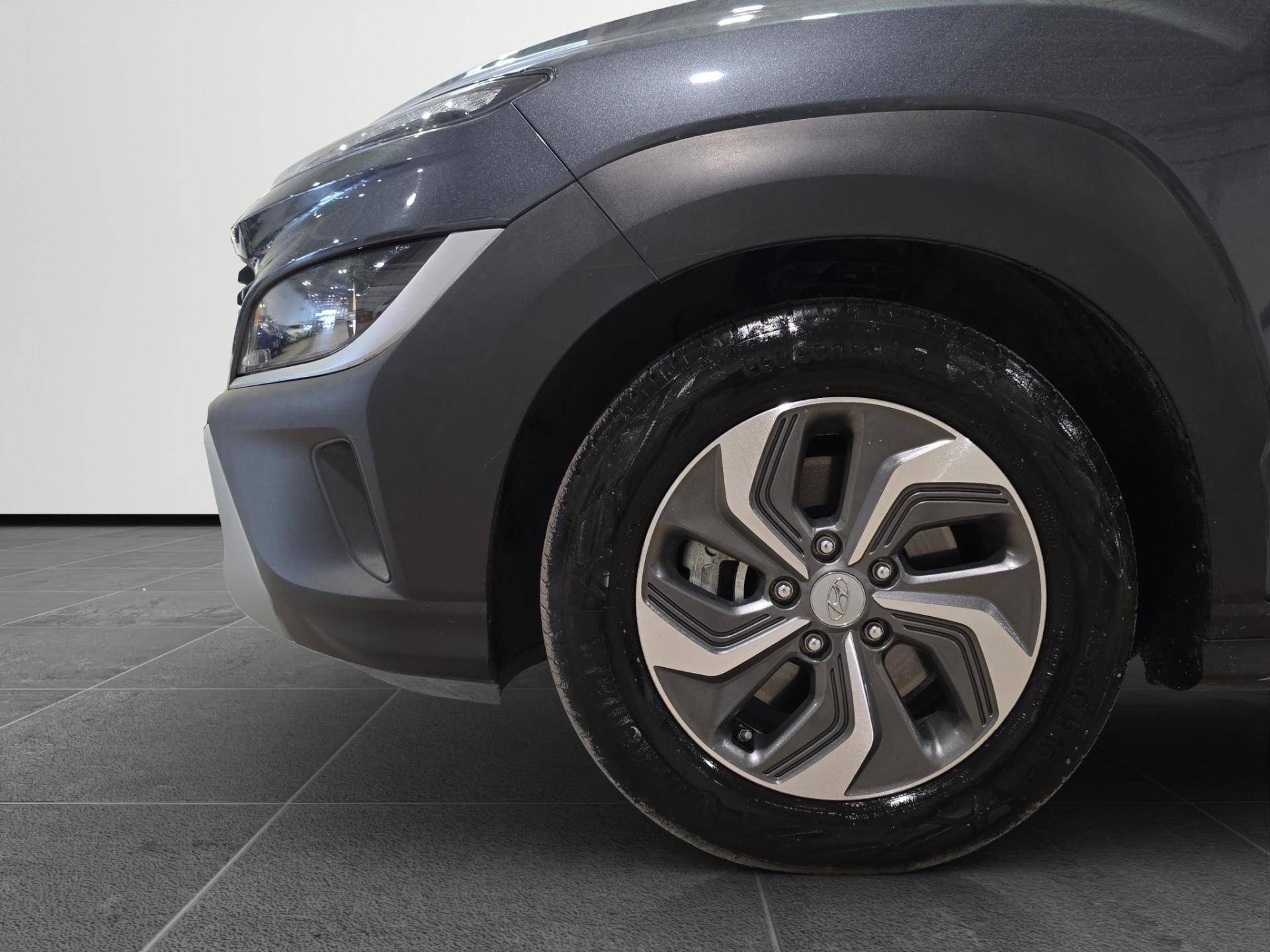 HYUNDAI Kona Kona 1.6 gdi hev Xtech 2wd 141cv dct usata in pronta consegna - Brandini