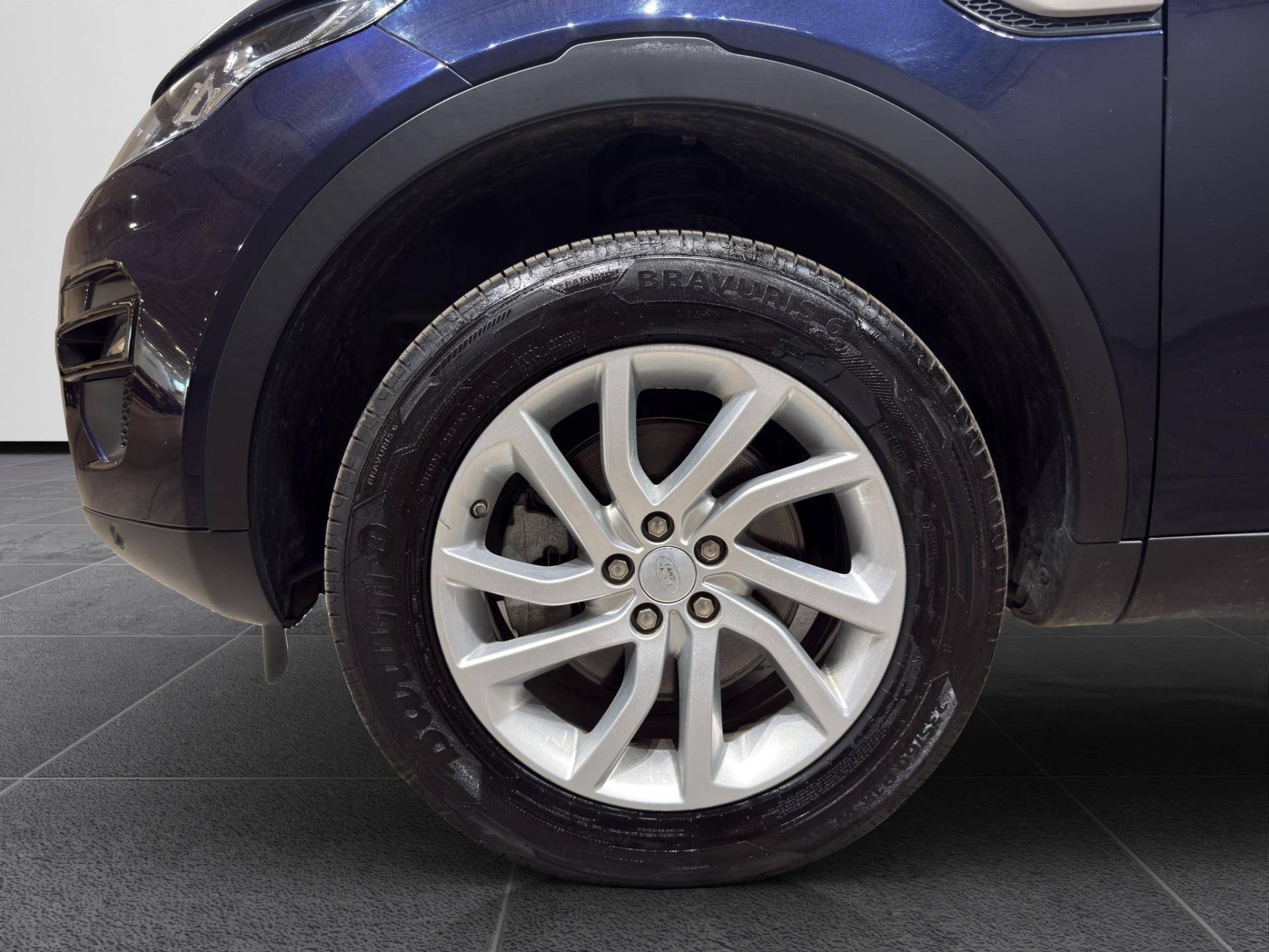 LAND ROVER Discovery Sport Discovery Sport 2.0 td4 Pure awd 150cv auto my19 usata in pronta consegna - Brandini