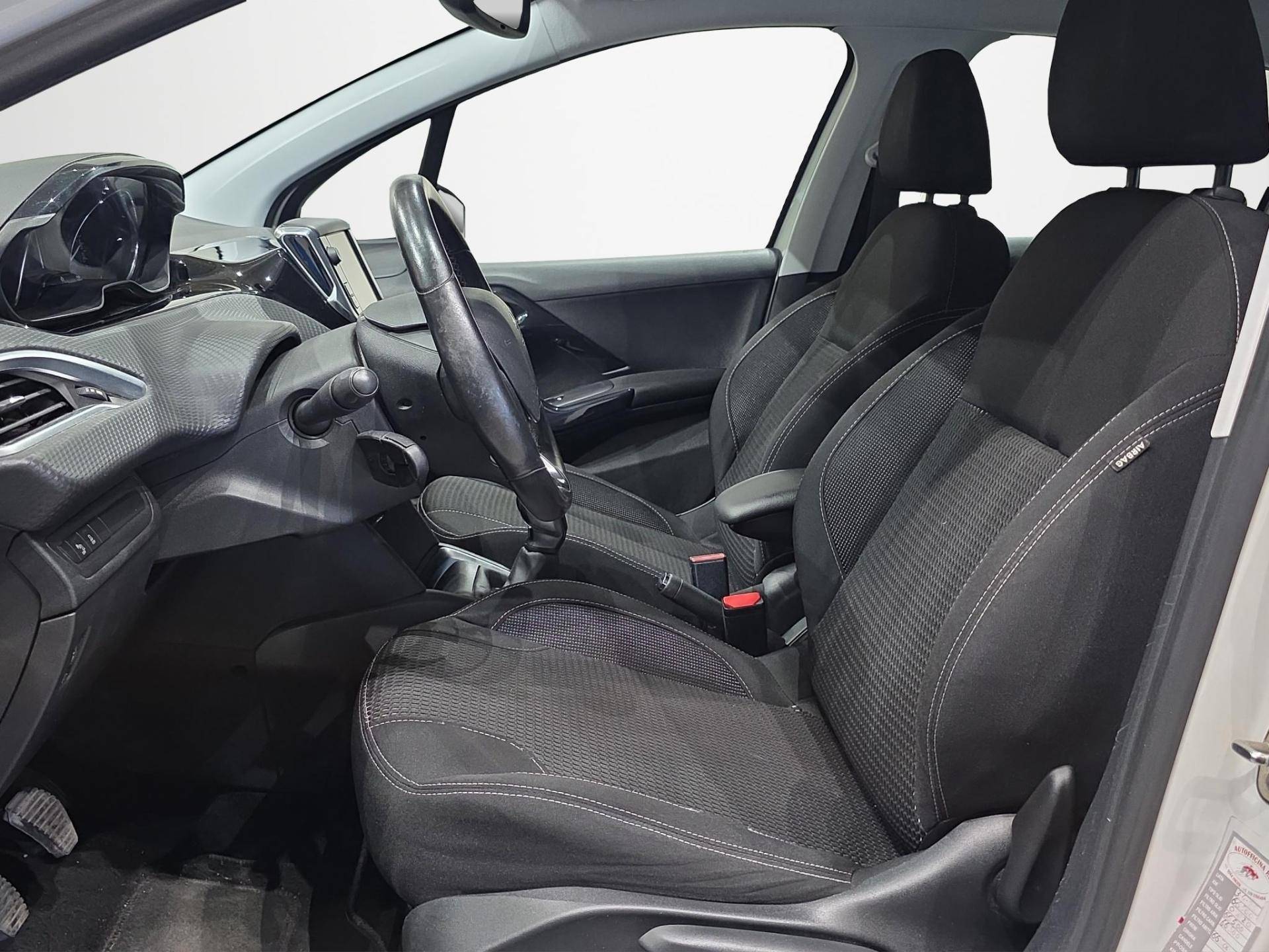 PEUGEOT 208 208 1.2 puretech Allure 82cv 5p usata in pronta consegna - Brandini