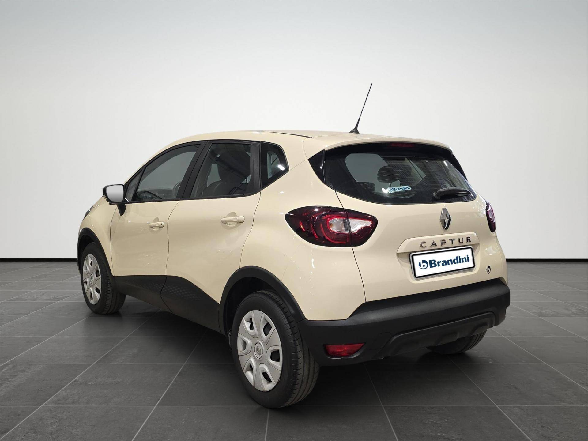 Auto Venduta - RENAULT Captur Captur 0.9 tce Life 90cv usata in pronta consegna - Brandini