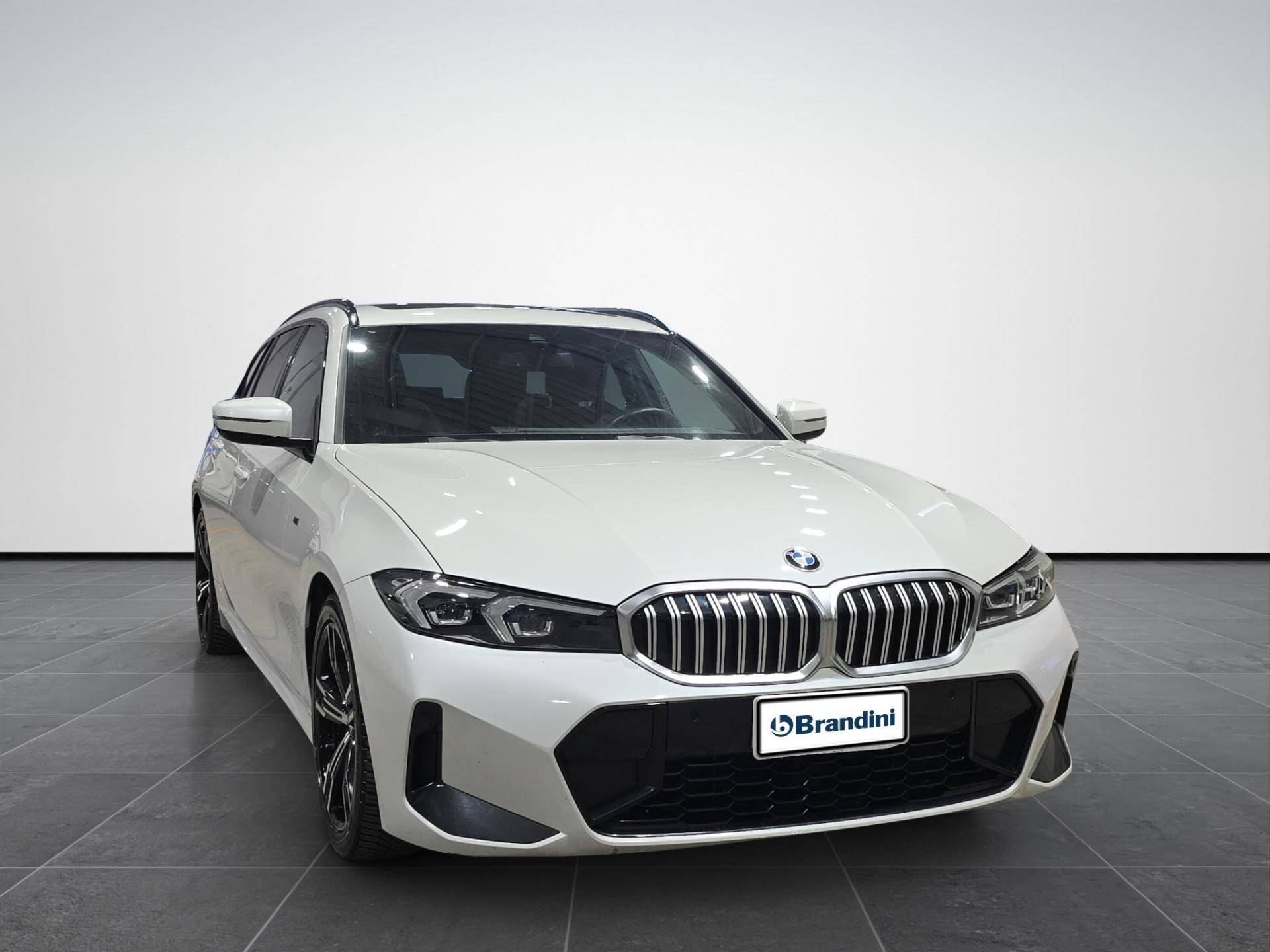 BMW Serie 3 Touring 320d Touring mhev 48V Msport auto usata in pronta consegna - Brandini