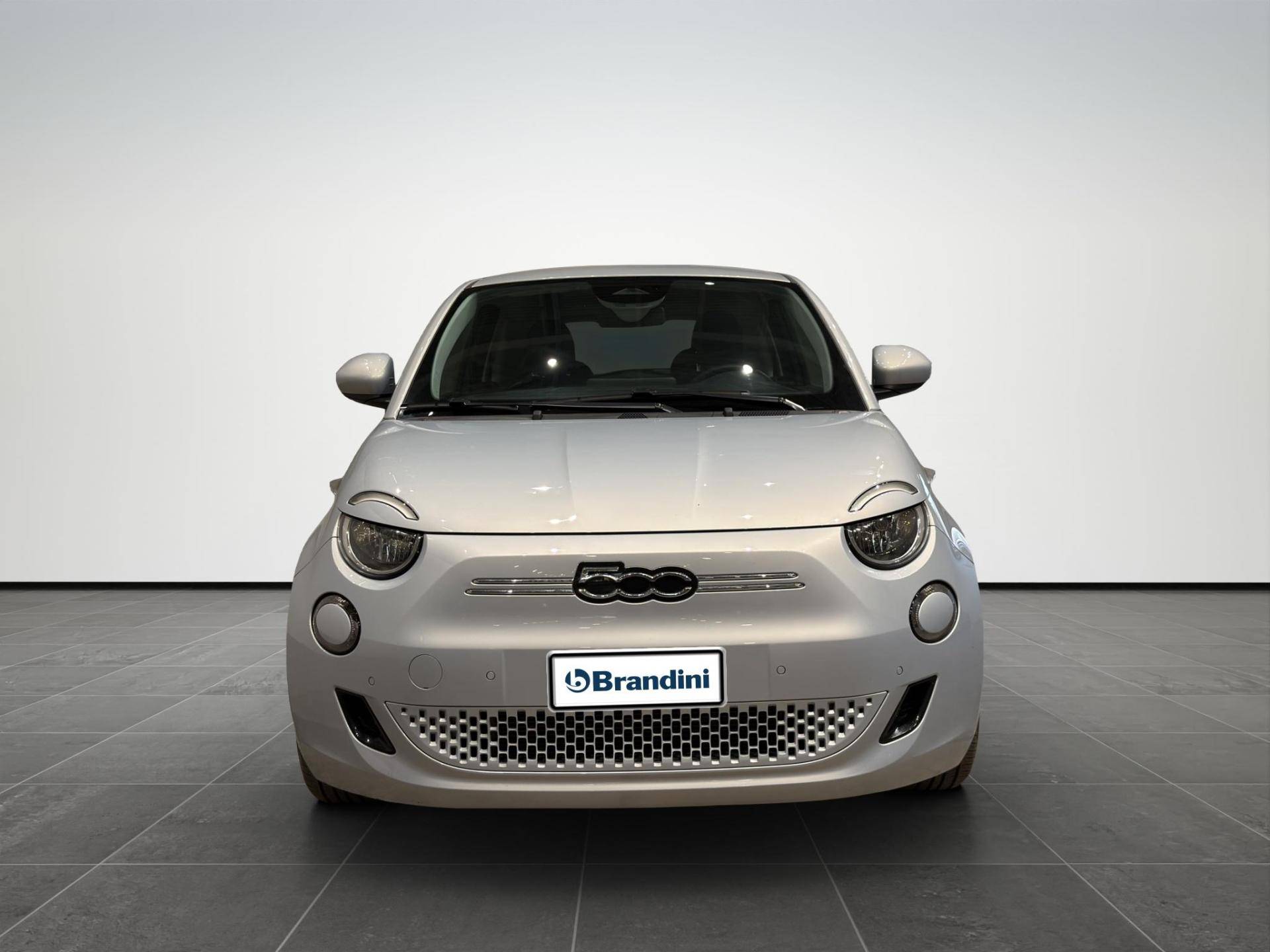 FIAT 500e 500e 42 kWh Entry Pack Tech usata in pronta consegna - Brandini
