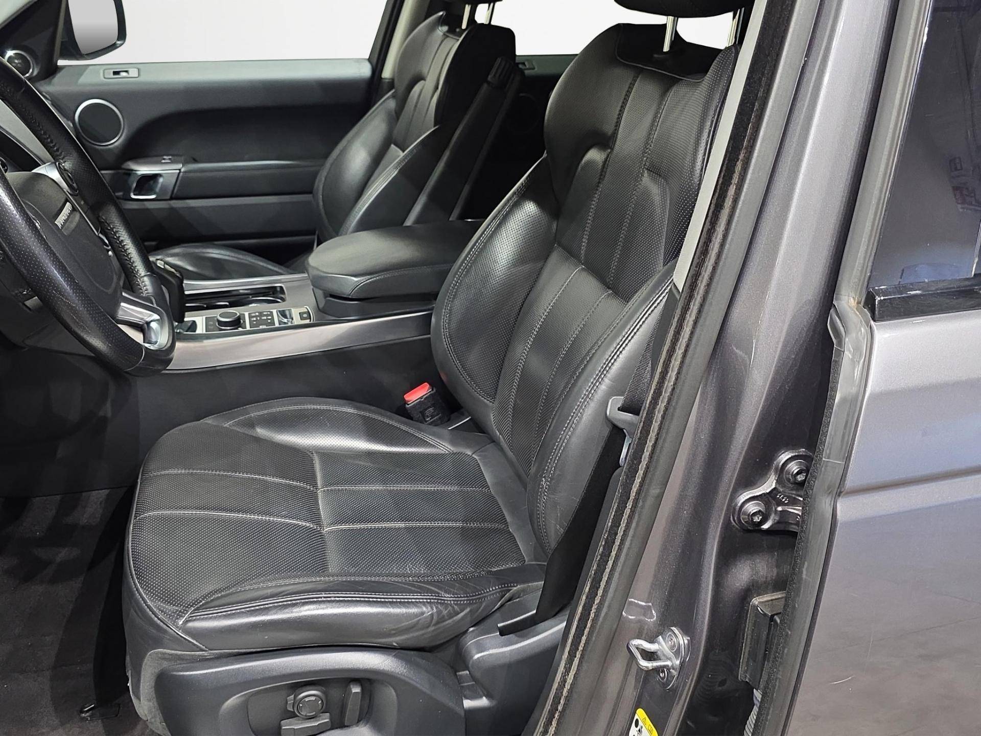 LAND ROVER Range Rover Sport Range Rover Sport 3.0 tdV6 HSE auto my17 usata in pronta consegna - Brandini