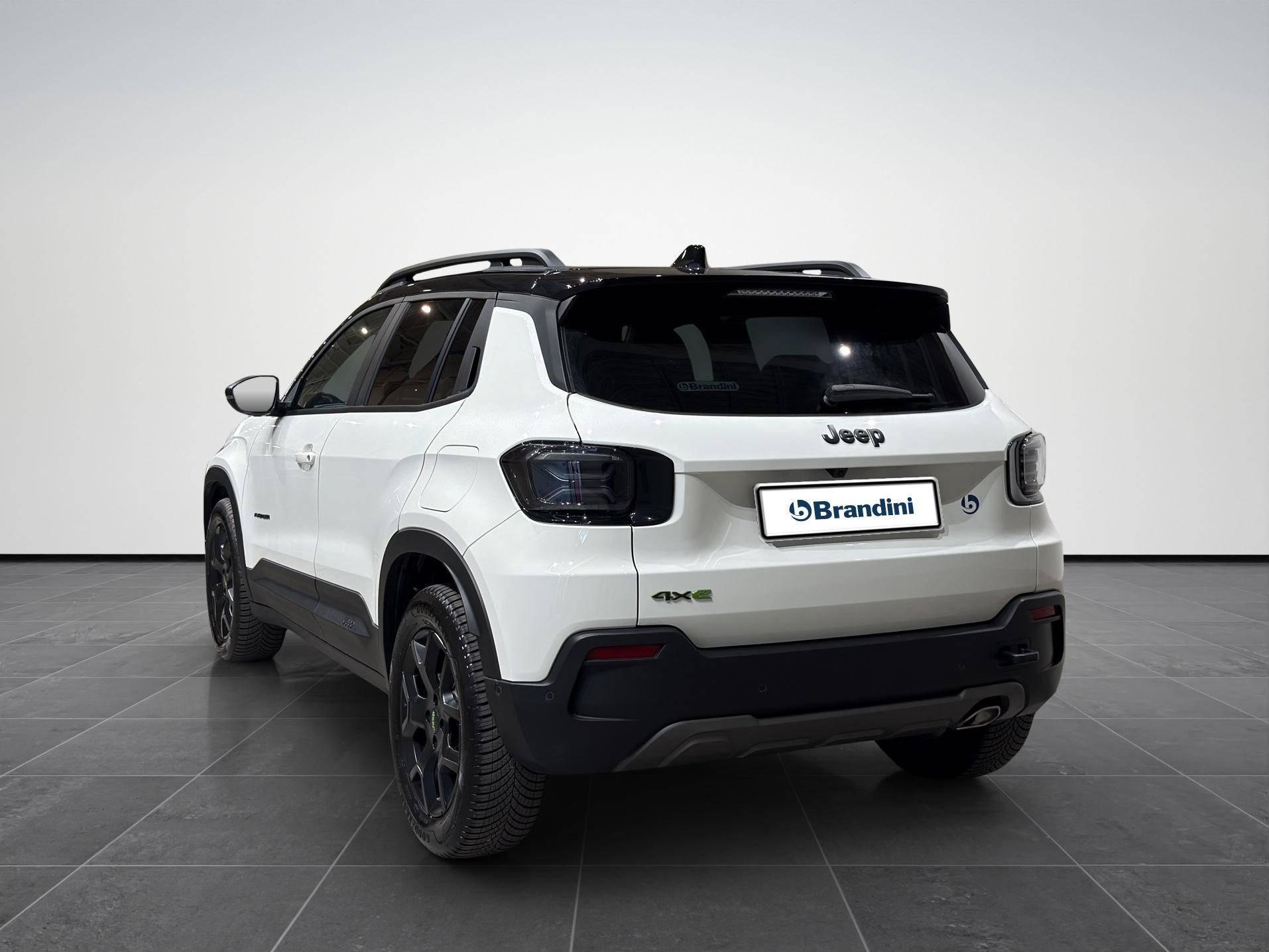 JEEP Avenger Avenger 1.2 turbo e-hybrid mhev Overland 4xe 145cv edct6 usata in pronta consegna - Brandini