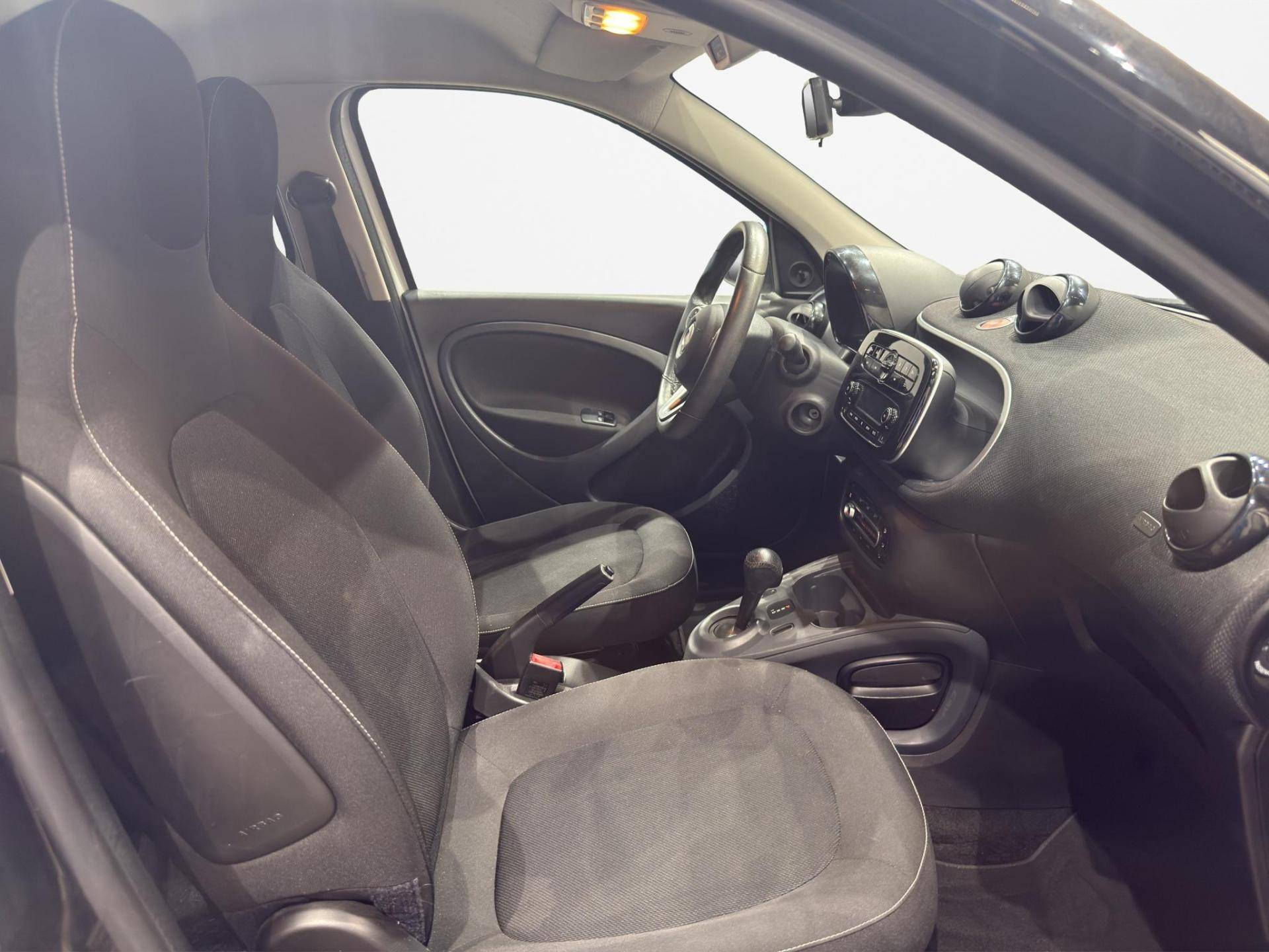 Auto Venduta - SMART Forfour Forfour 1.0 Passion 71cv twinamic my18 usata in pronta consegna - Brandini