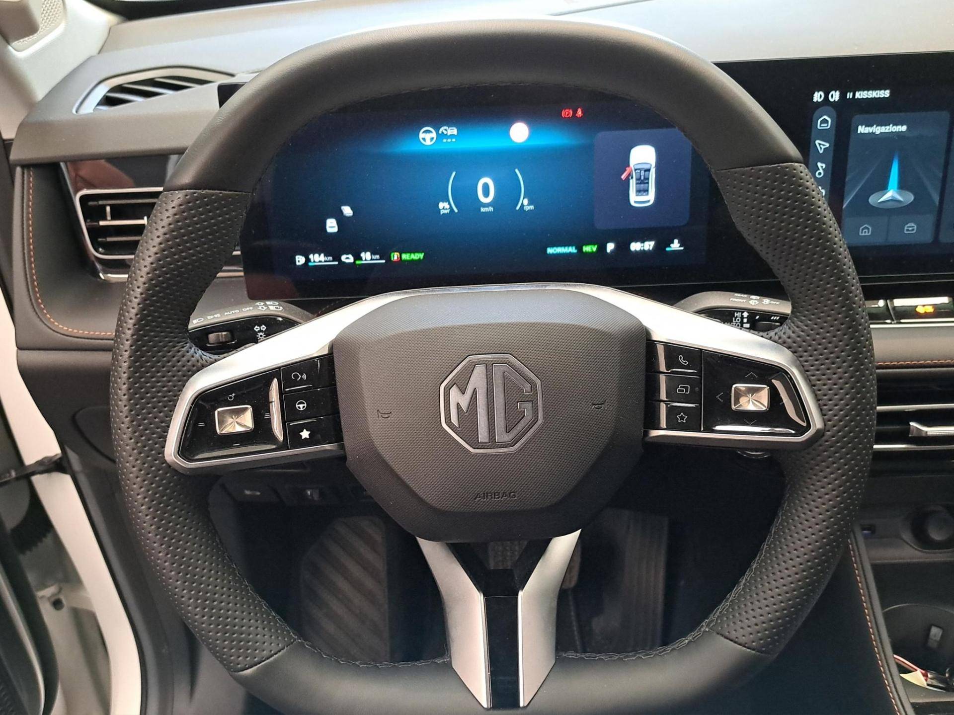 MG HS HS 1.5 phev Luxury auto usata in pronta consegna - Brandini