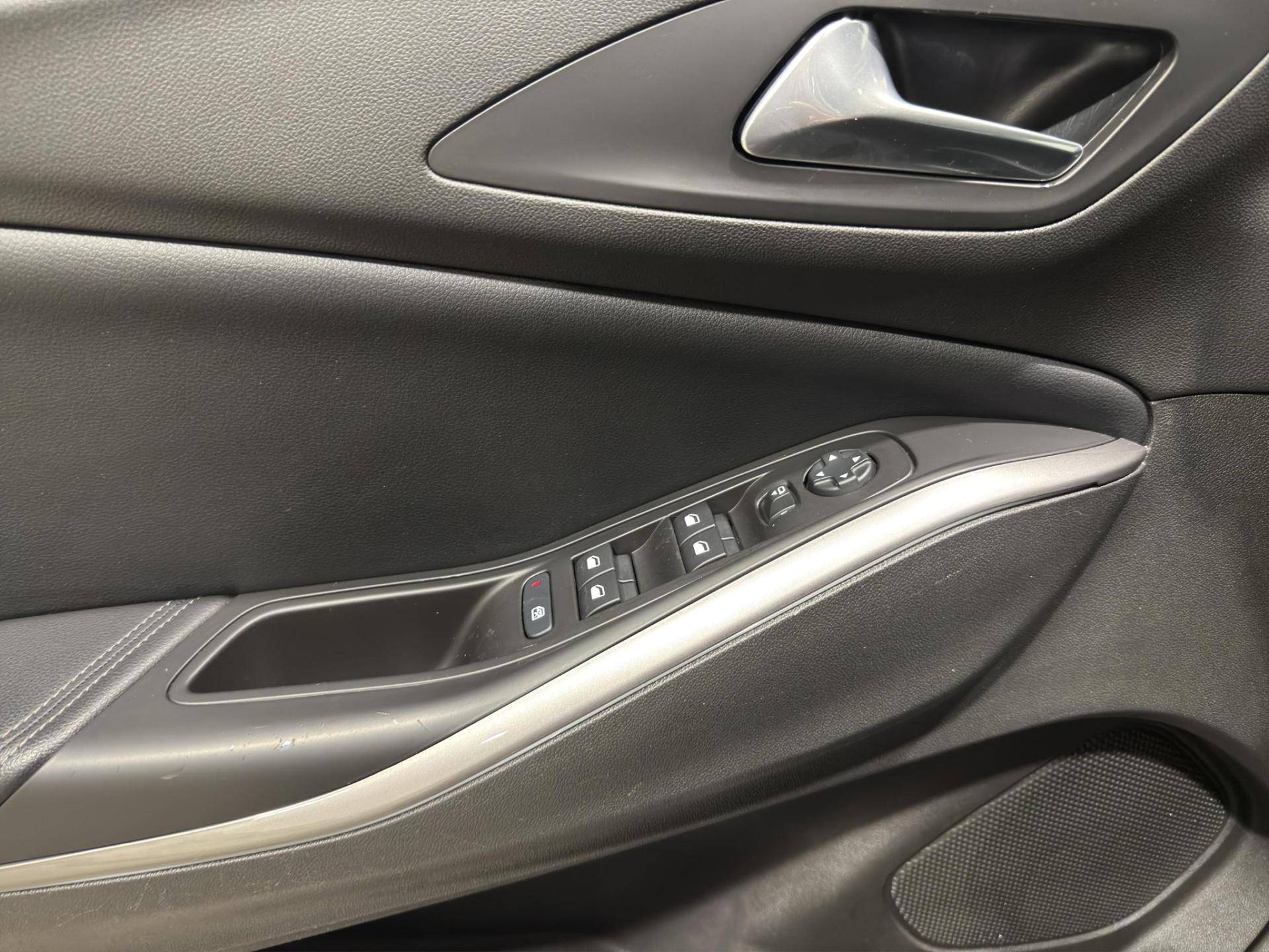 Auto Venduta - OPEL Grandland X Grandland 1.2 Ultimate s&s 130cv at8 usata in pronta consegna - Brandini