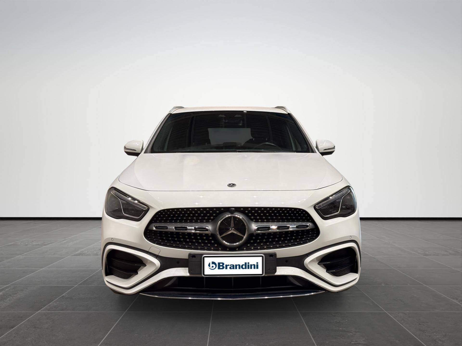 MERCEDES GLA GLA 200 d AMG Line Premium 4matic auto usata in pronta consegna - Brandini