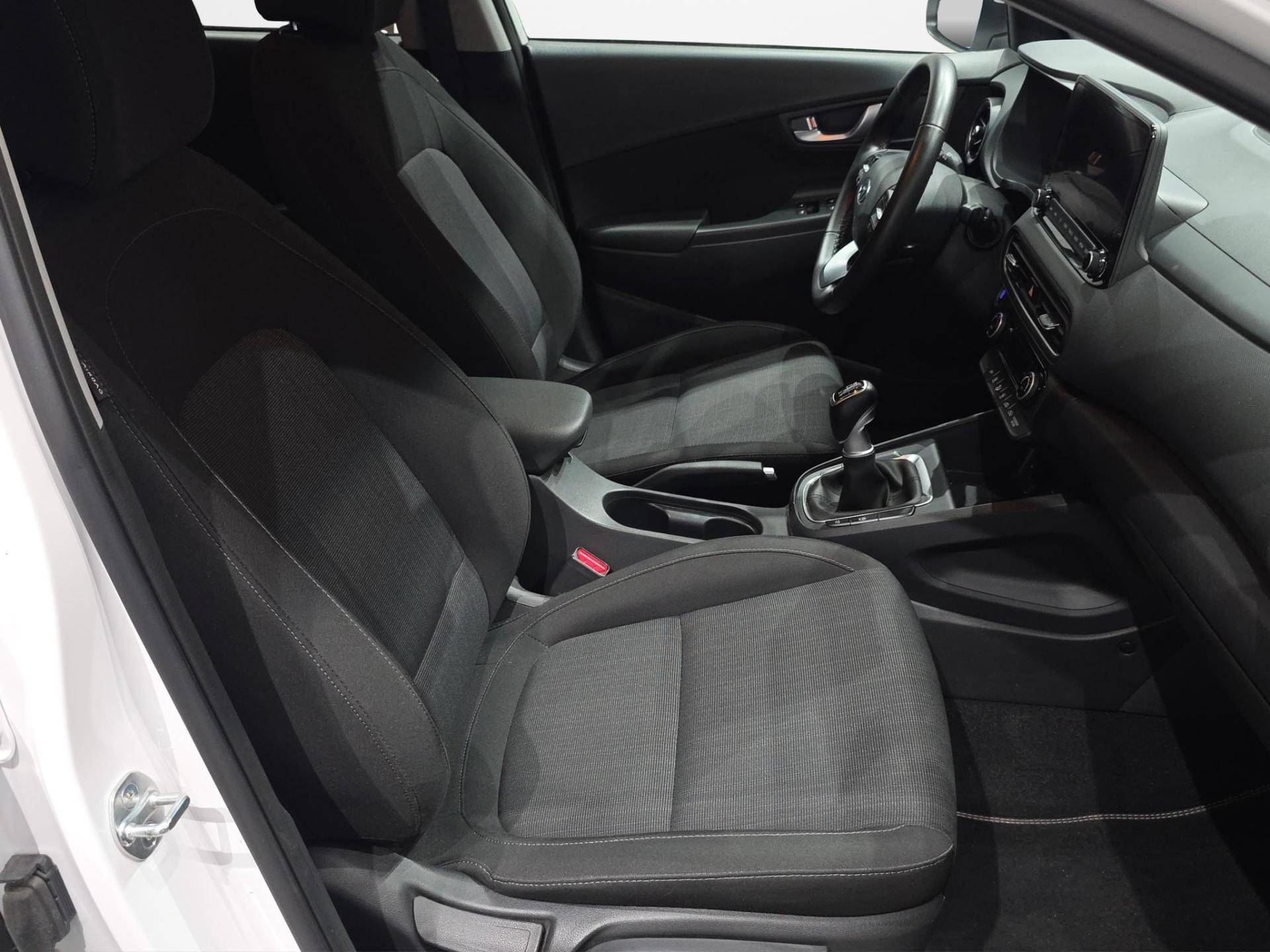 HYUNDAI Kona Kona 1.0 t-gdi 48V Xline Safety Pack 2wd 120cv imt usata in pronta consegna - Brandini
