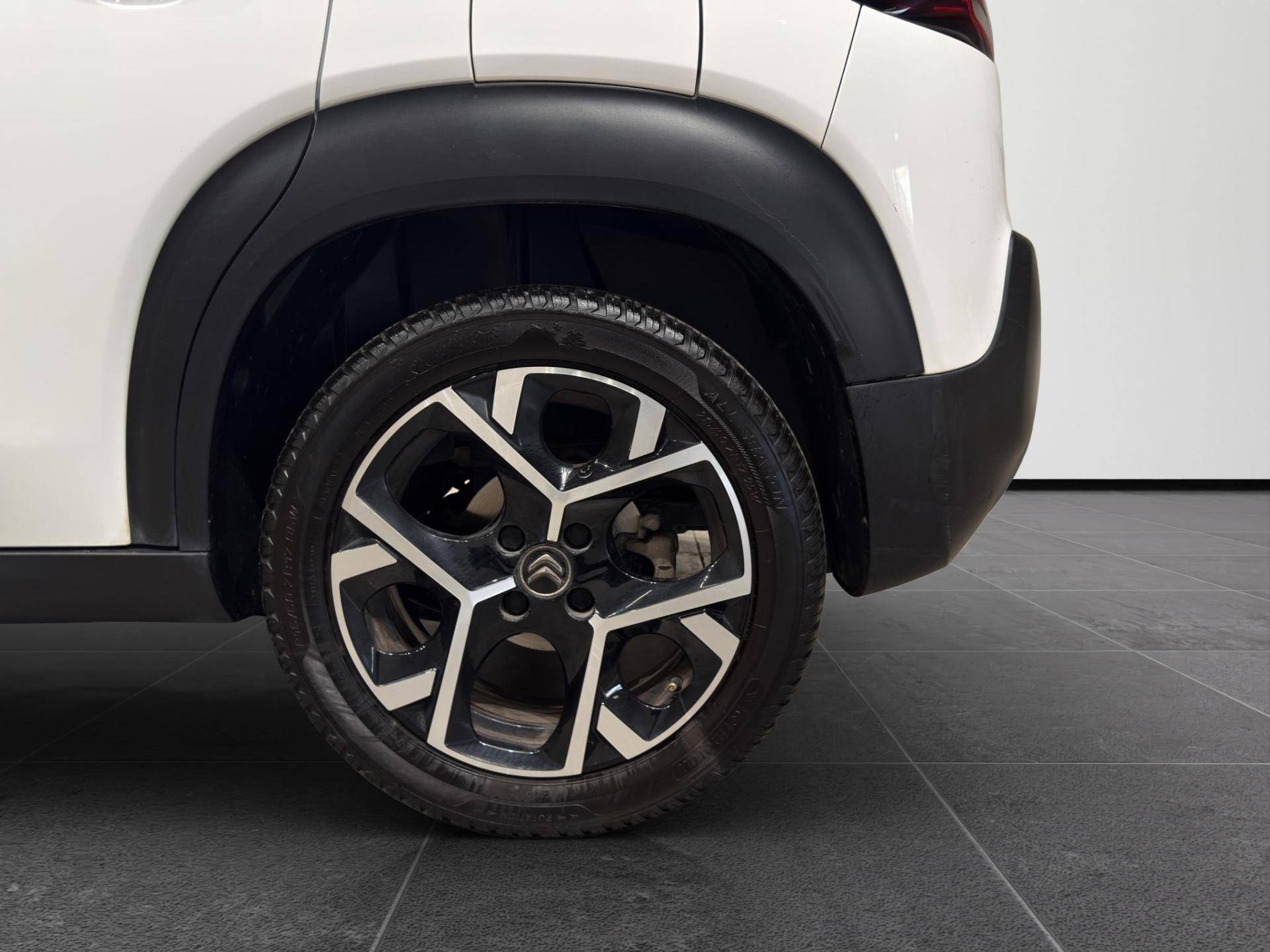 CITROEN C3 Aircross C3 Aircross 1.5 bluehdi Shine Pack s&s 110cv usata in pronta consegna - Brandini