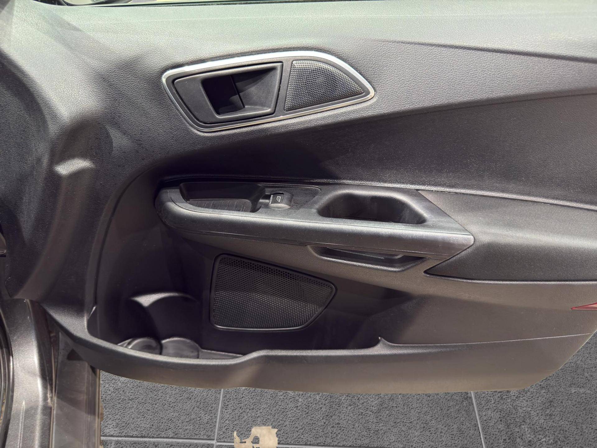 FORD B-Max B-Max 1.5 tdci Plus 75cv E6 usata in pronta consegna - Brandini