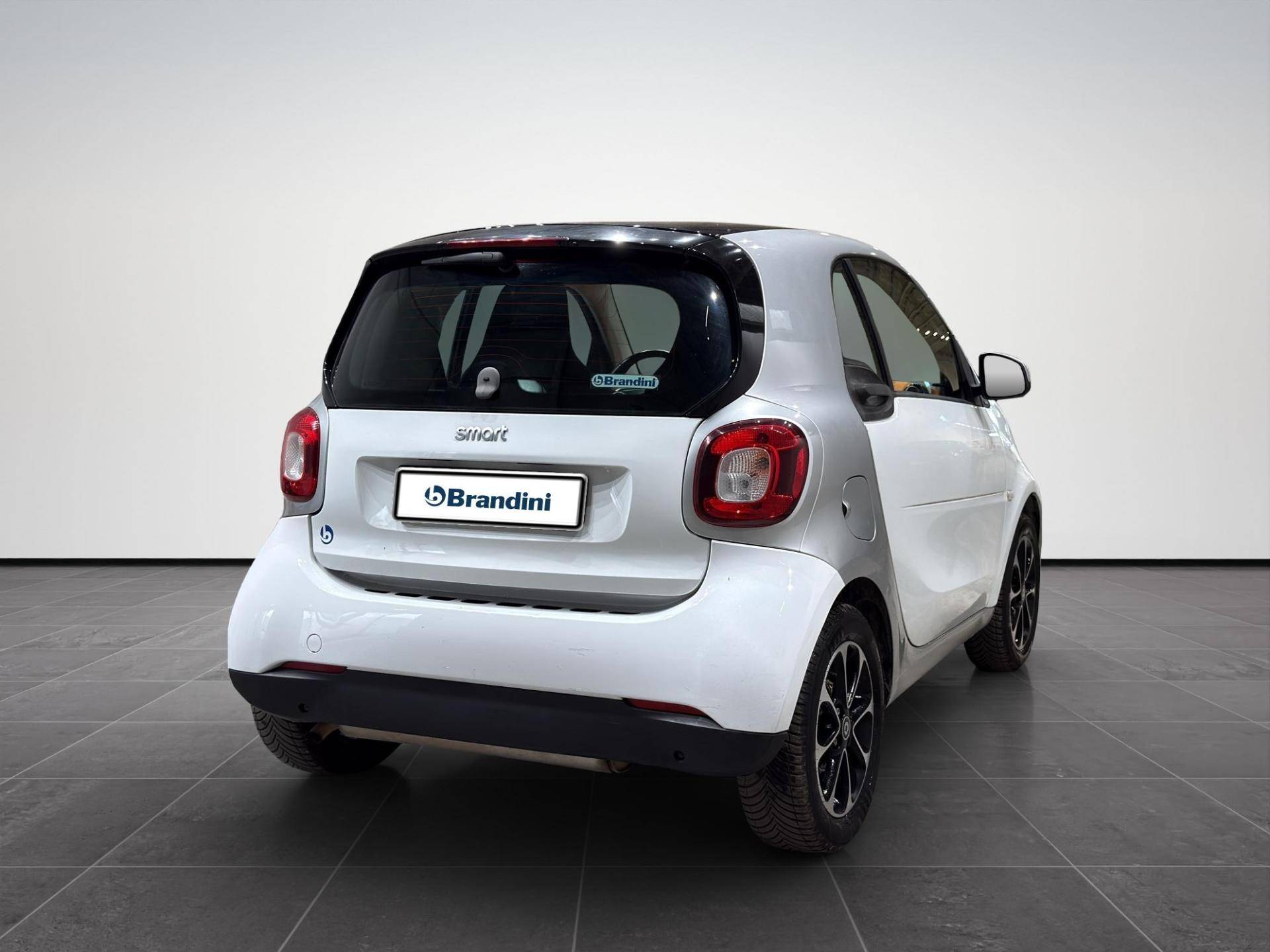 Auto Venduta - SMART Fortwo Fortwo 1.0 Passion 71cv twinamic usata in pronta consegna - Brandini