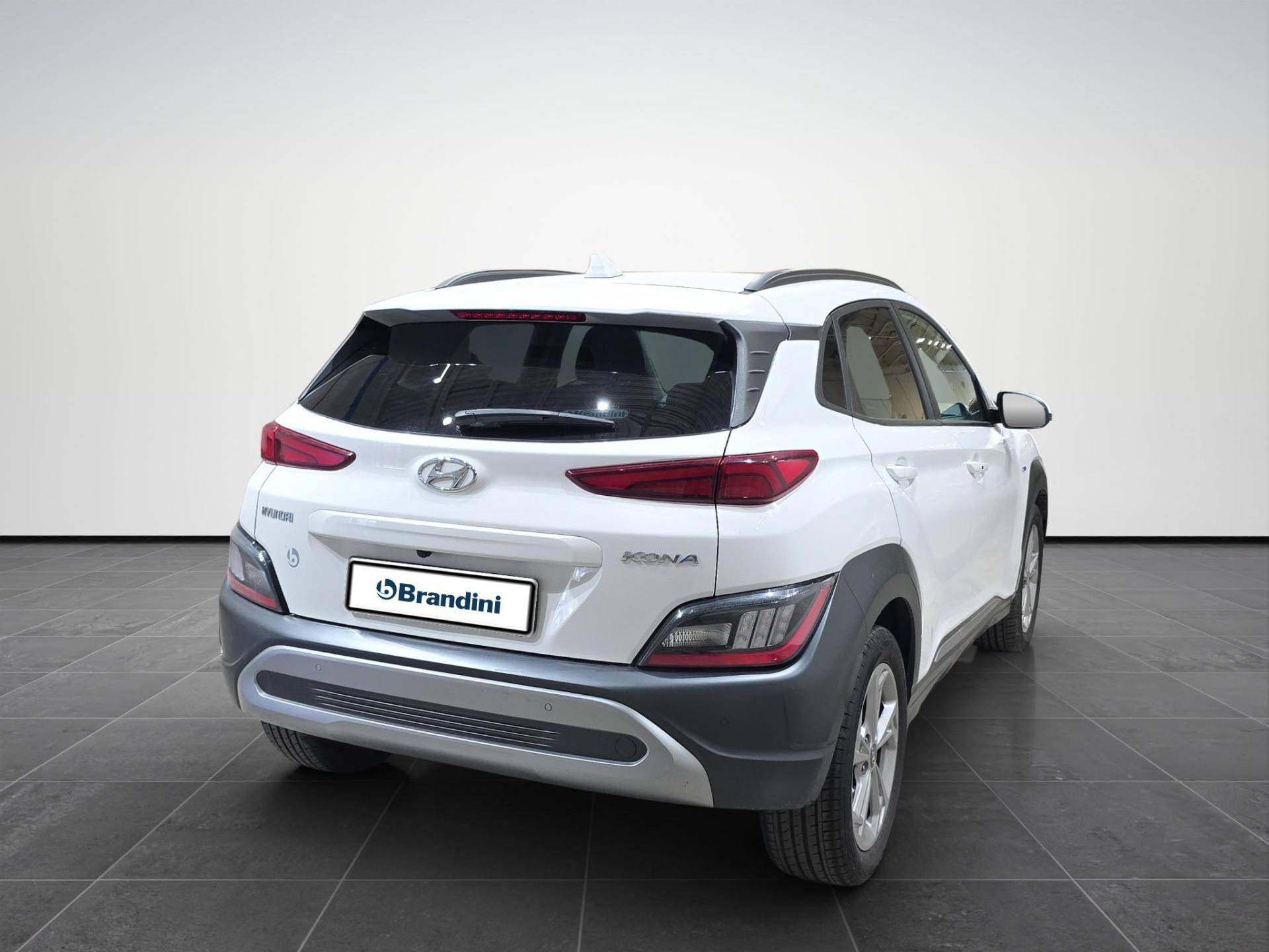 HYUNDAI Kona Kona 1.0 t-gdi 48V Xline Safety Pack 2wd 120cv imt usata in pronta consegna - Brandini
