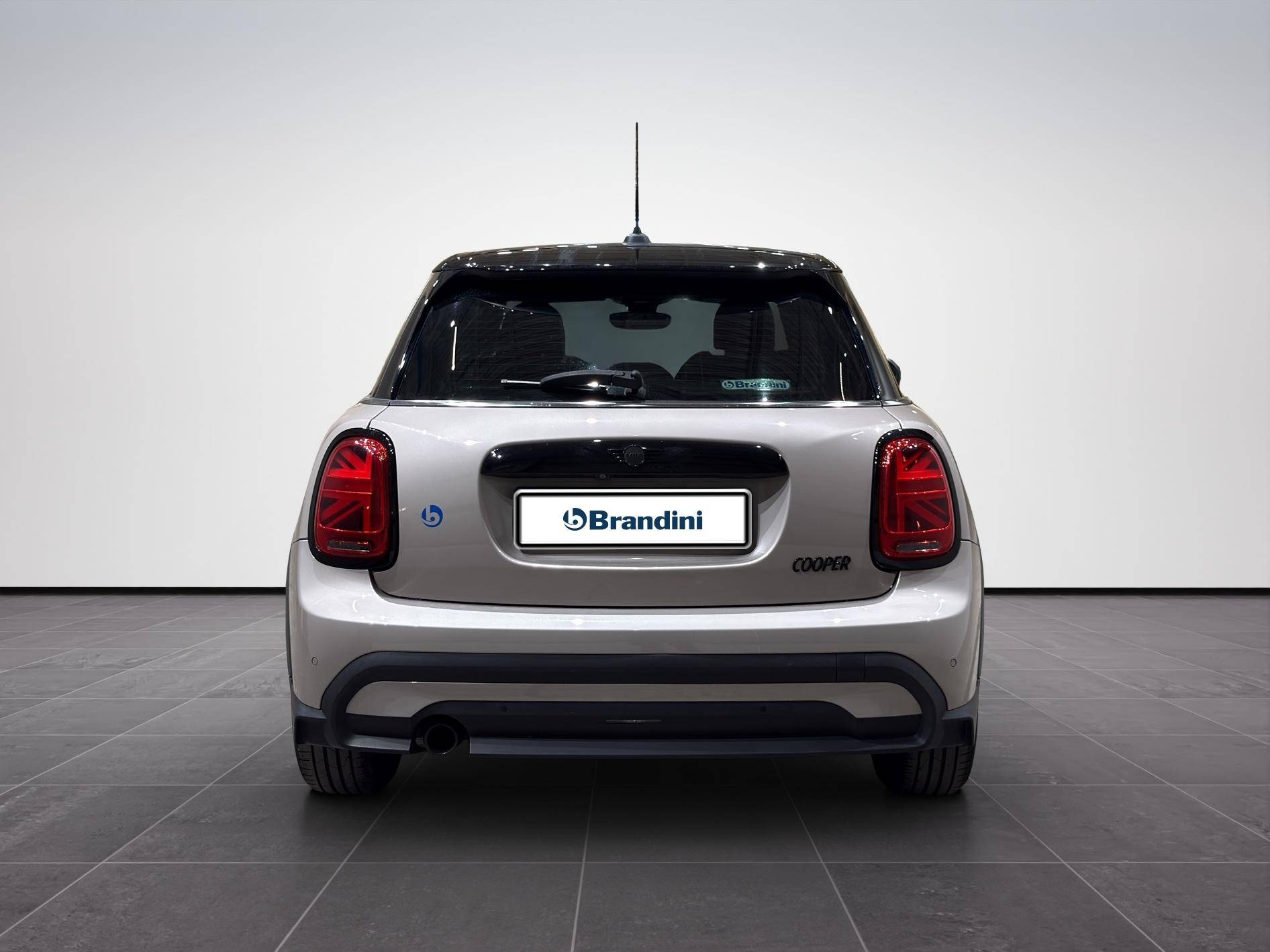MINI Mini Mini 5p 1.5 Cooper Classic auto usata in pronta consegna - Brandini