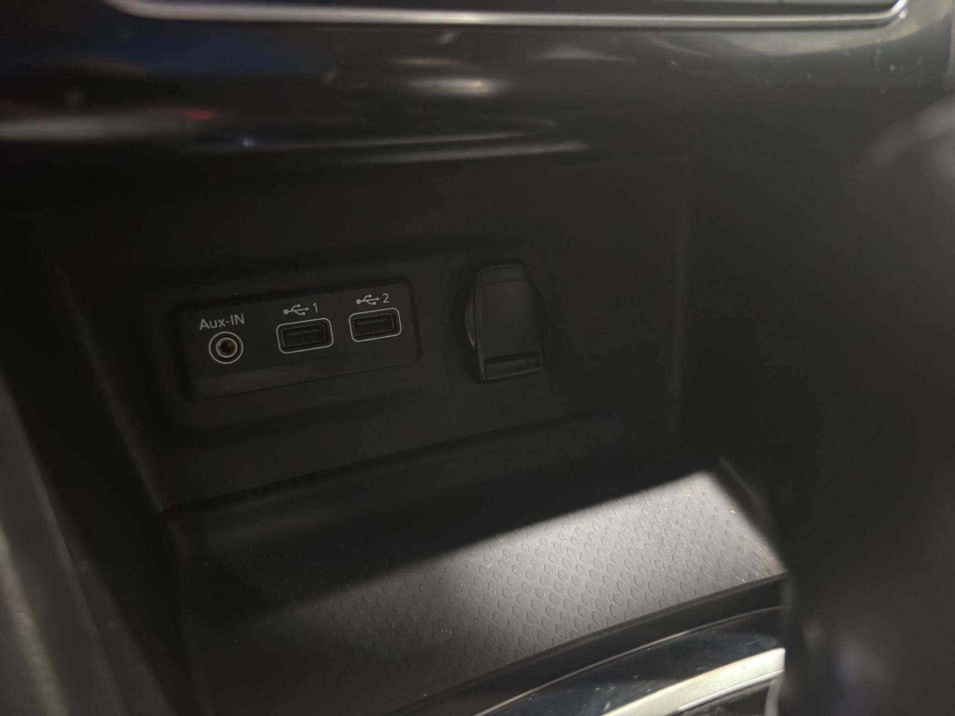 Auto Venduta - RENAULT Megane Megane Sporter 1.6 plug-in hybrid Business E-Tech 160cv auto usata in pronta consegna - Brandini