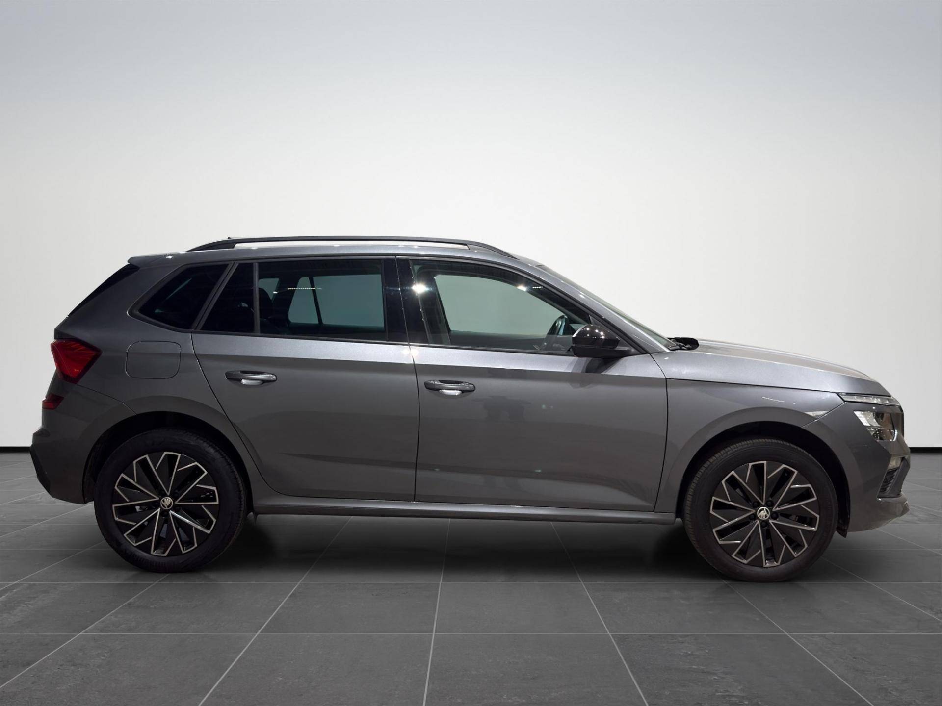 SKODA Kamiq 2024 Kamiq 1.0 tsi Black Dots 115cv usata in pronta consegna - Brandini