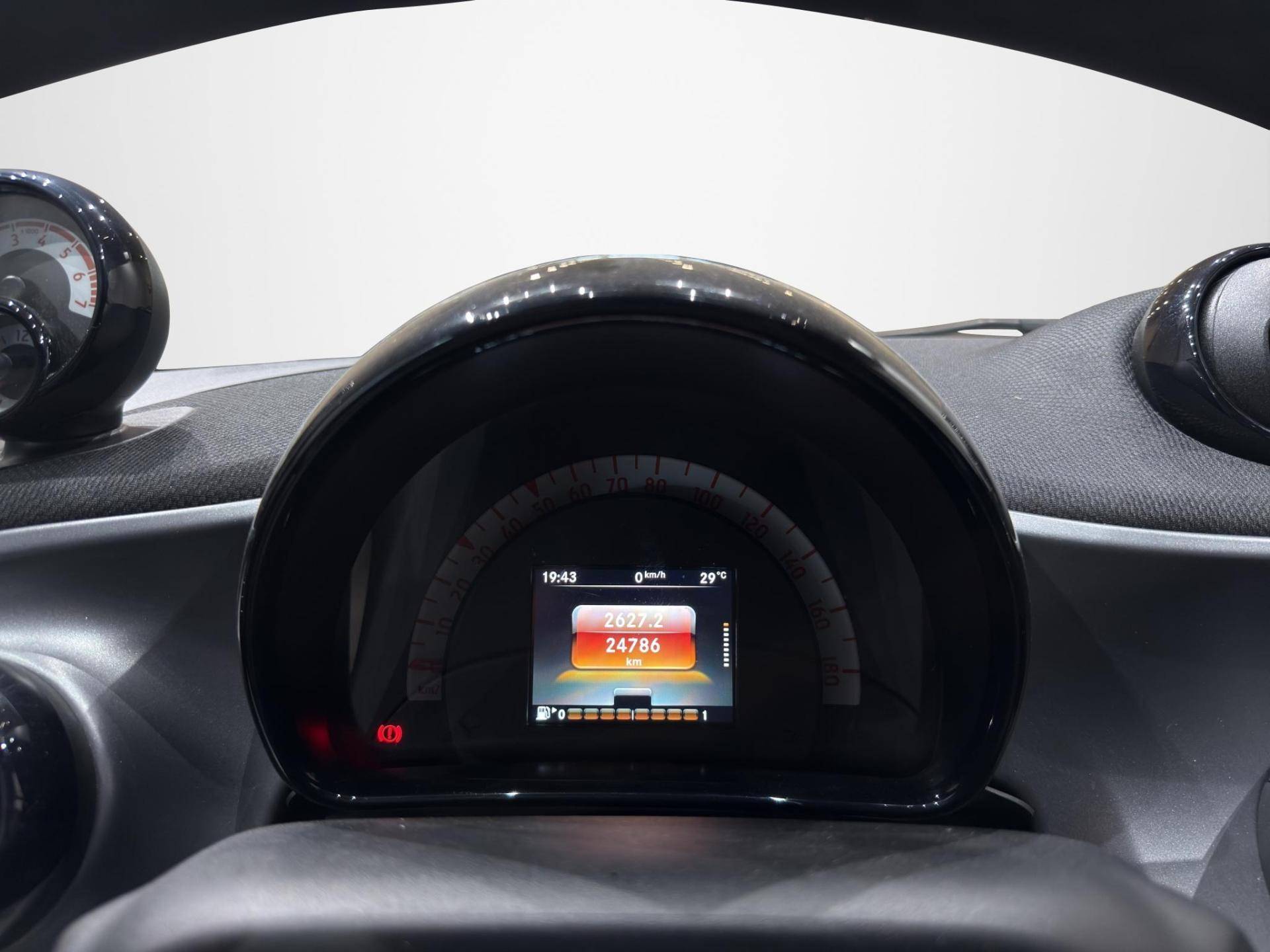 Auto Venduta - SMART Forfour Forfour 0.9 t. Passion 90cv twinamic my18 usata in pronta consegna - Brandini