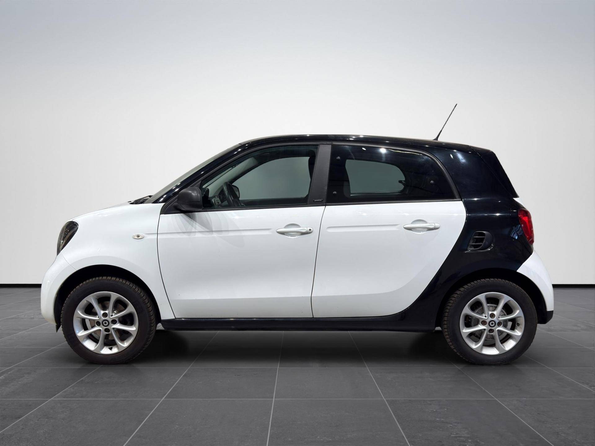 Auto Venduta - SMART Forfour Forfour 1.0 Passion 71cv twinamic my18 usata in pronta consegna - Brandini