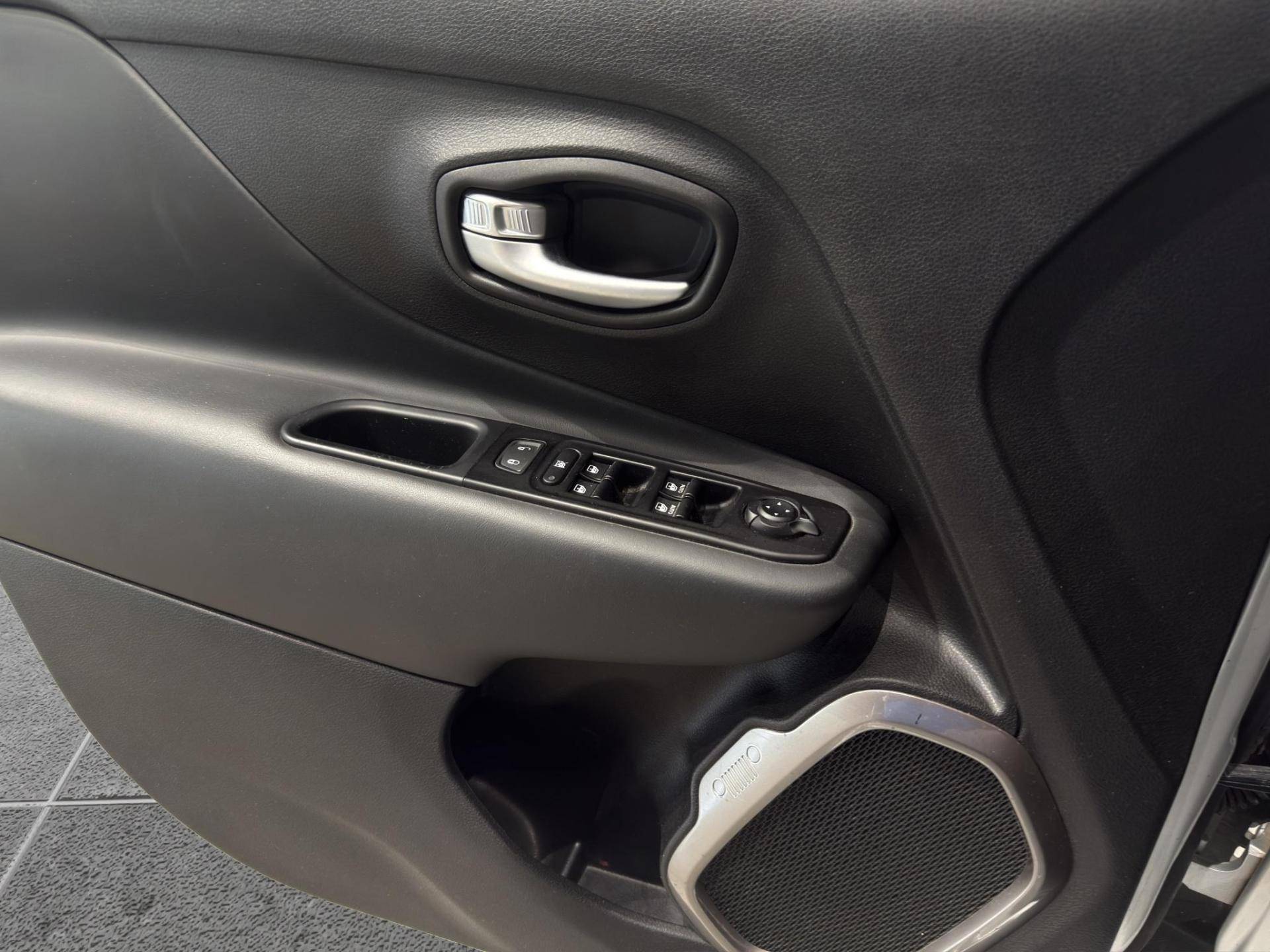Auto Venduta - JEEP Renegade Renegade 1.0 t3 Limited 2wd usata in pronta consegna - Brandini