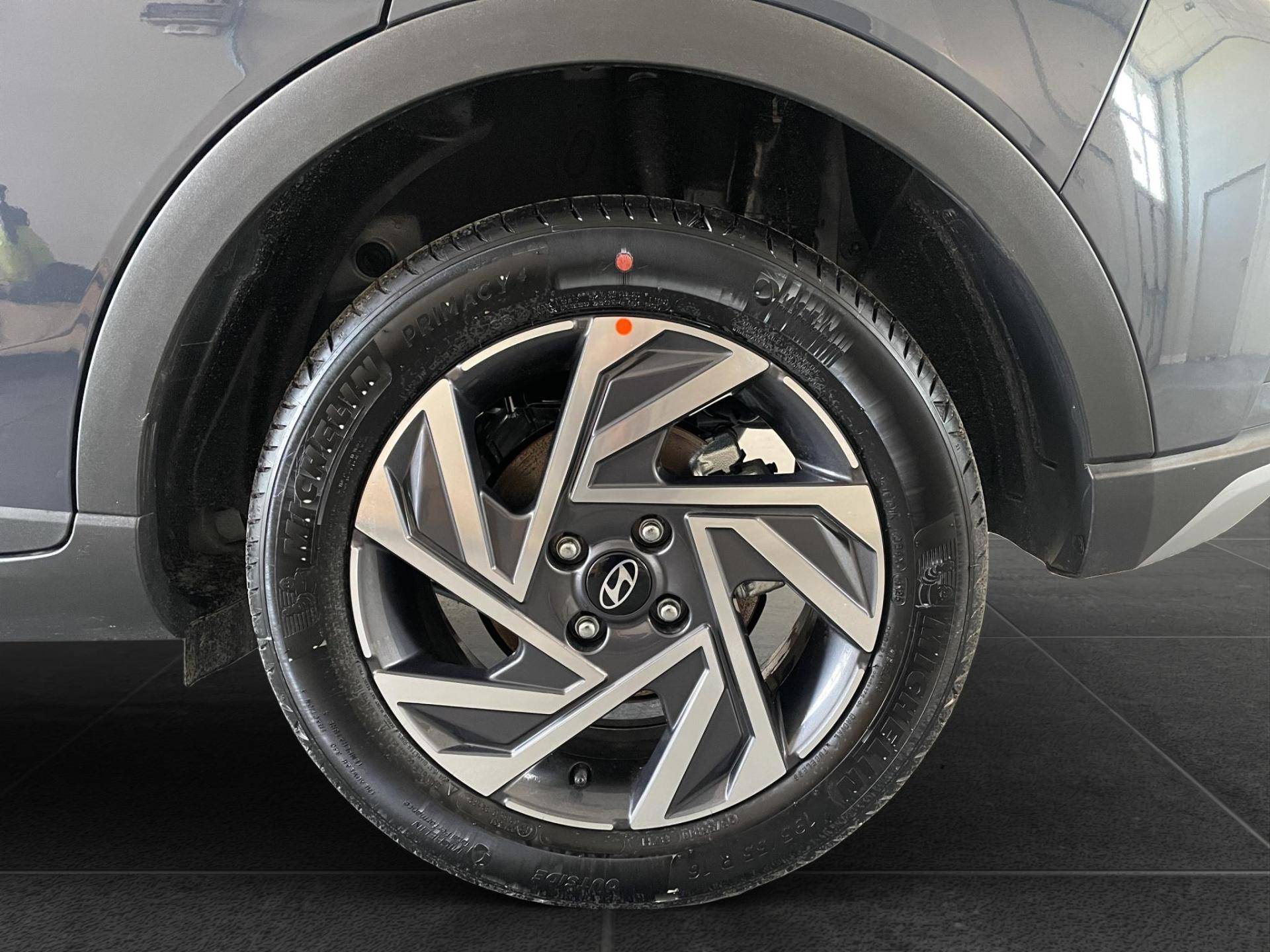 HYUNDAI Bayon Bayon 1.0 t-gdi Business 90cv mt usata in pronta consegna - Brandini