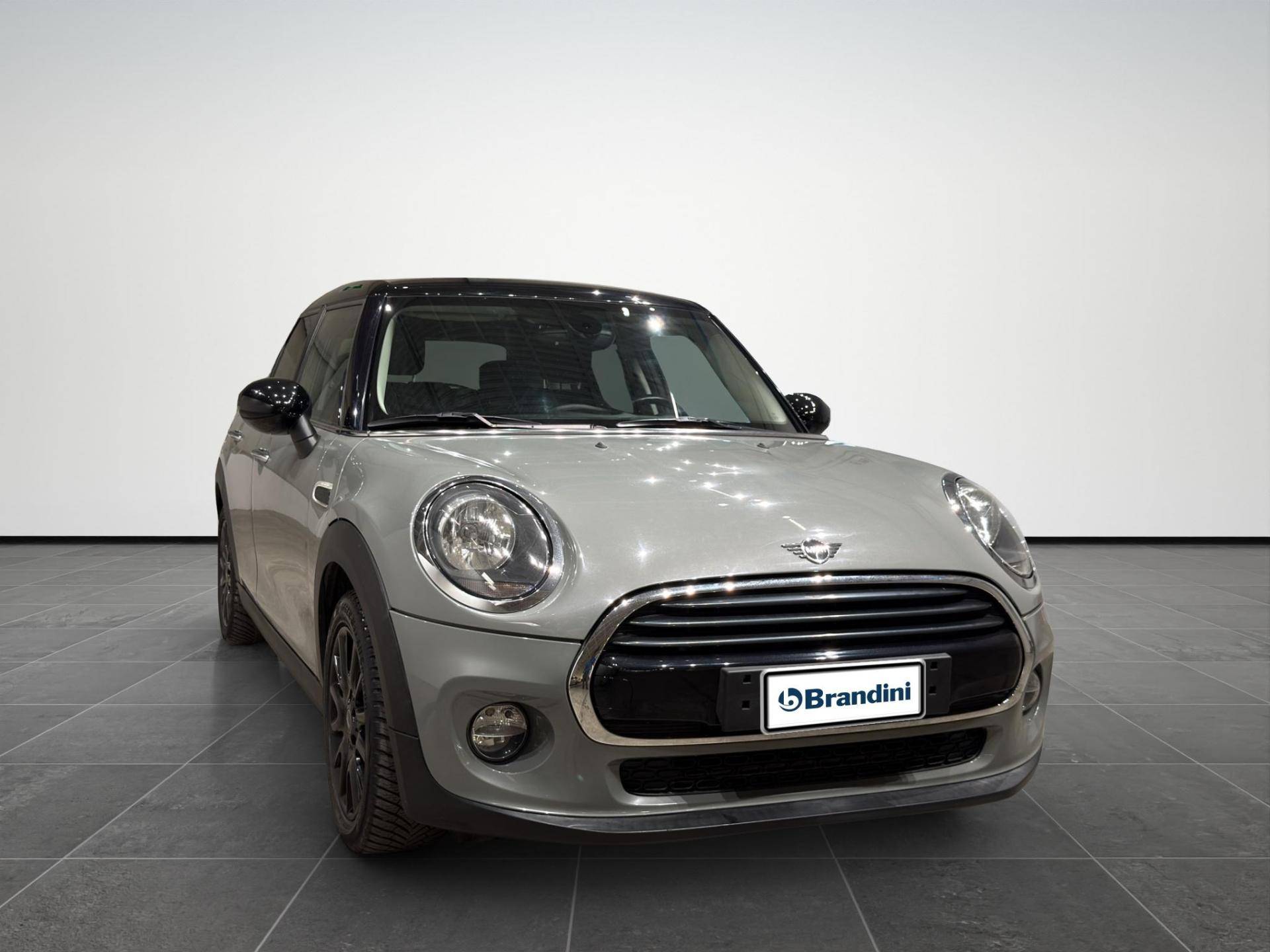 Auto Venduta - MINI Mini Mini 5p 1.5 Cooper Hype auto usata in pronta consegna - Brandini