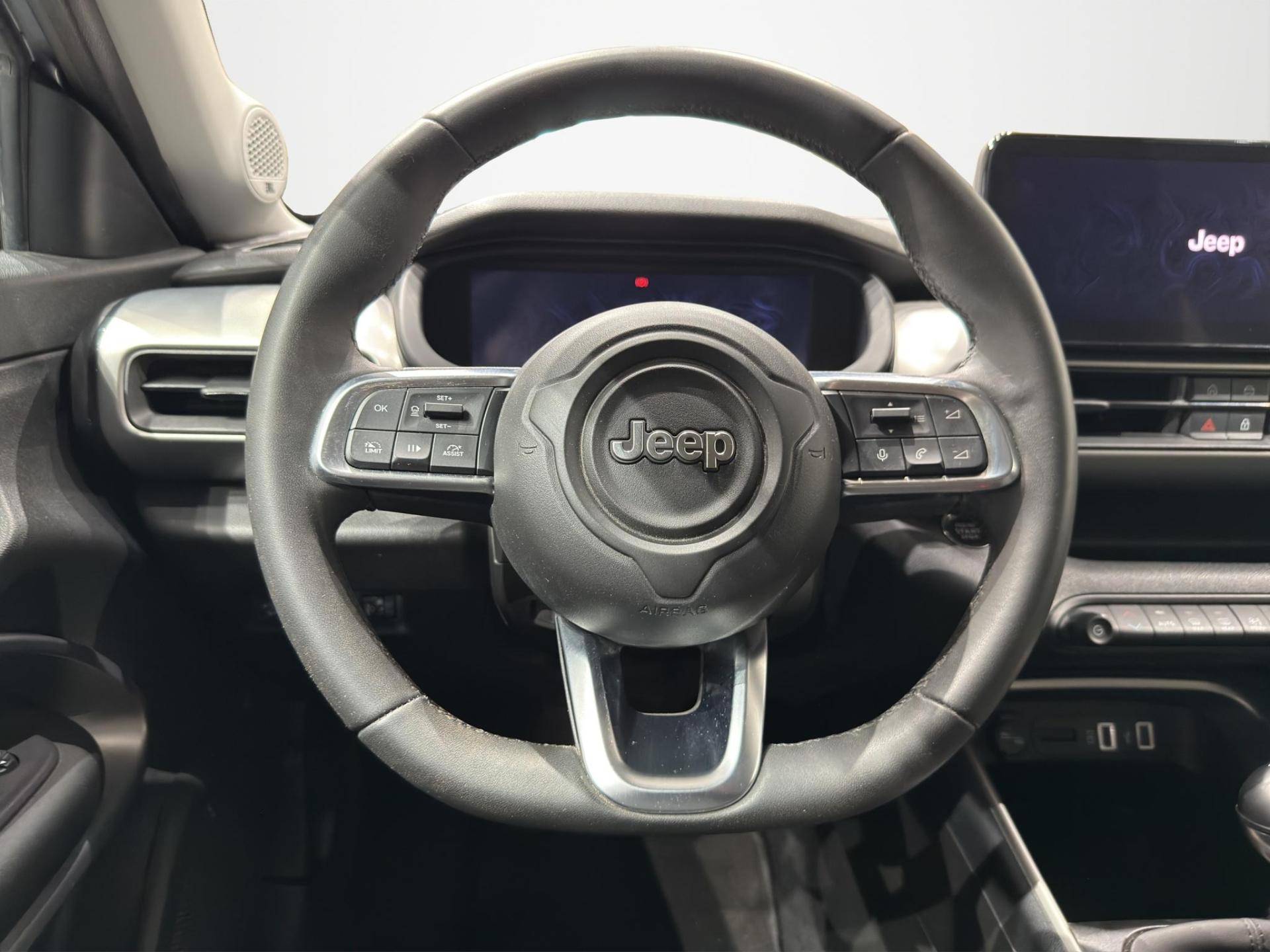 Auto Venduta - JEEP Avenger Avenger 1.2 turbo Altitude fwd 100cv usata in pronta consegna - Brandini