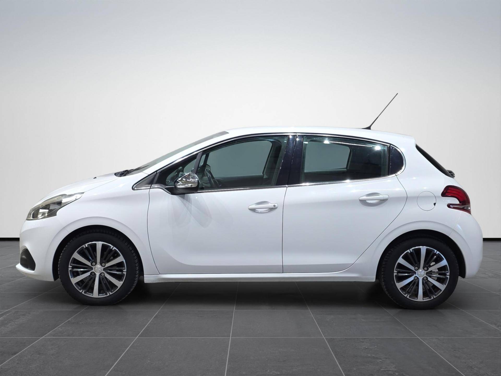 PEUGEOT 208 208 1.2 puretech Allure 82cv 5p usata in pronta consegna - Brandini