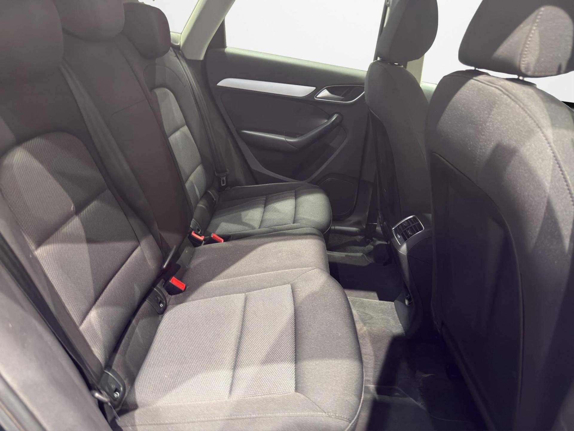 AUDI Q3 Q3 2.0 tdi Business 150cv usata in pronta consegna - Brandini