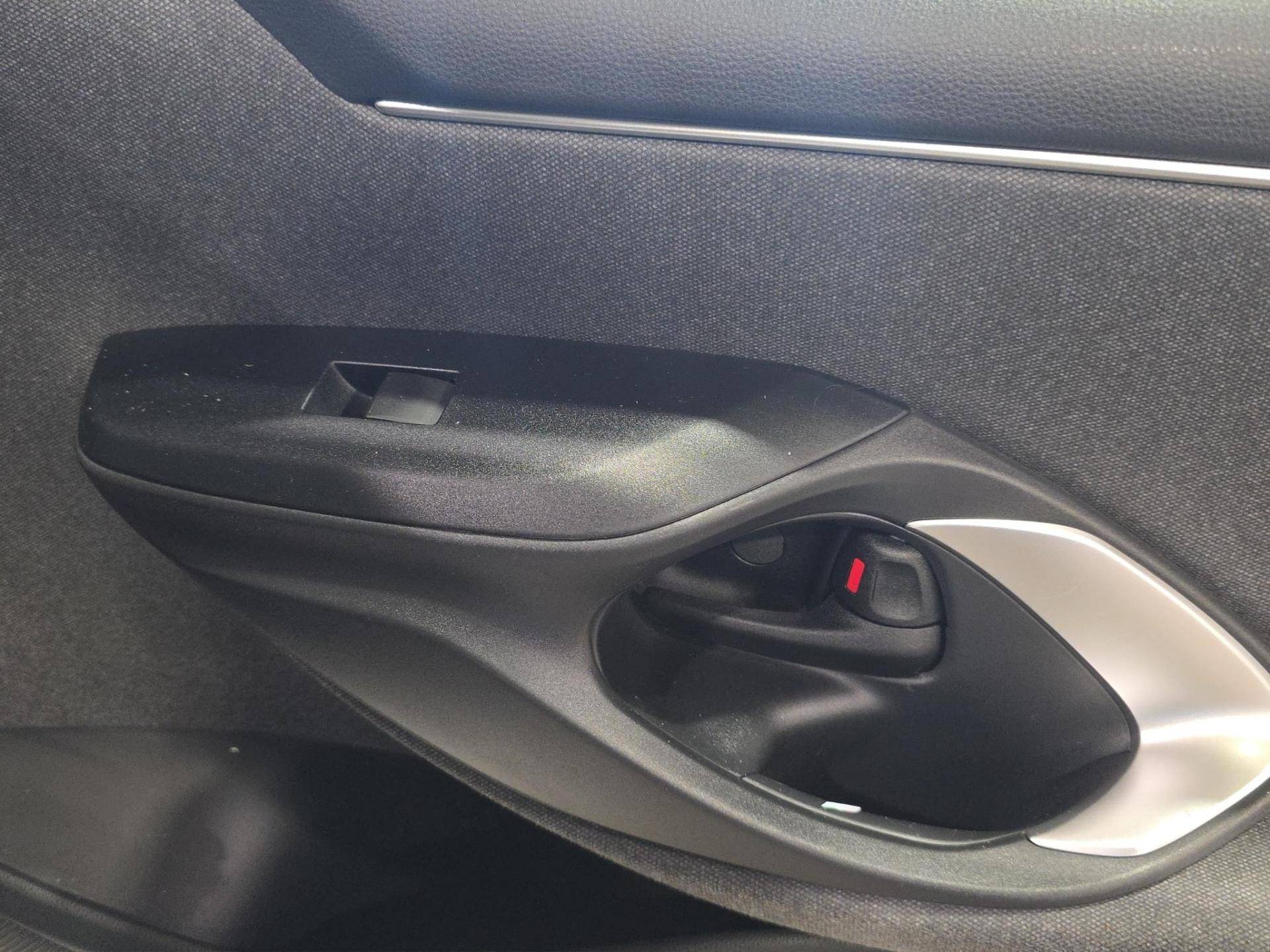 Auto Venduta - TOYOTA Yaris Yaris 1.5h Trend usata in pronta consegna - Brandini