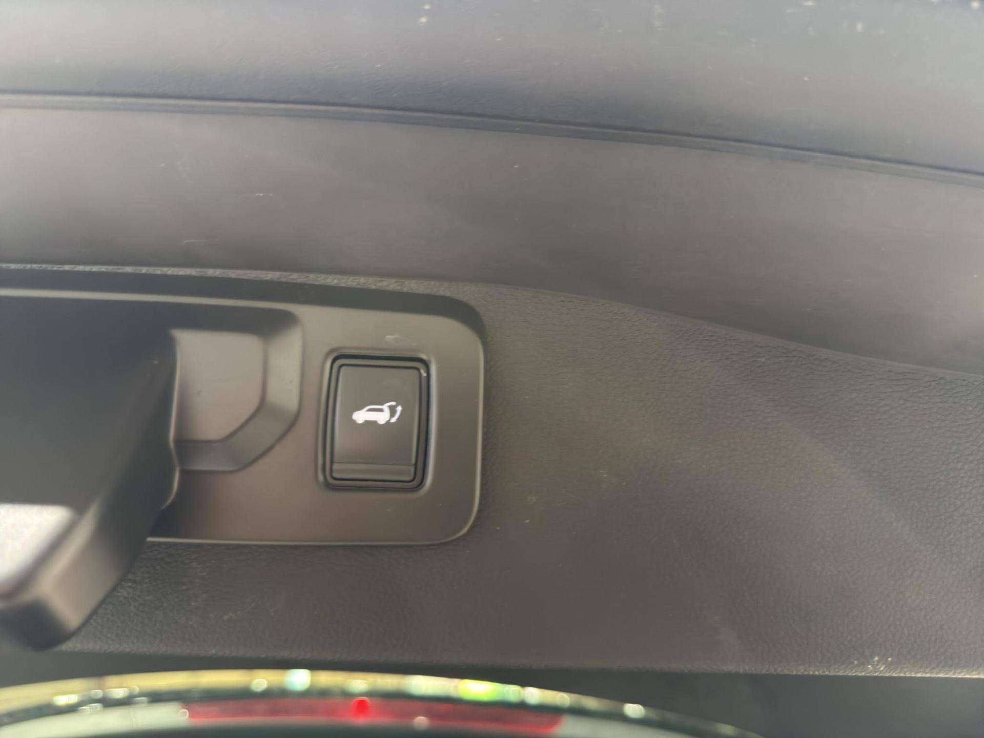 RENAULT Austral Austral 1.2 E-Tech full hybrid Techno 200cv usata in pronta consegna - Brandini