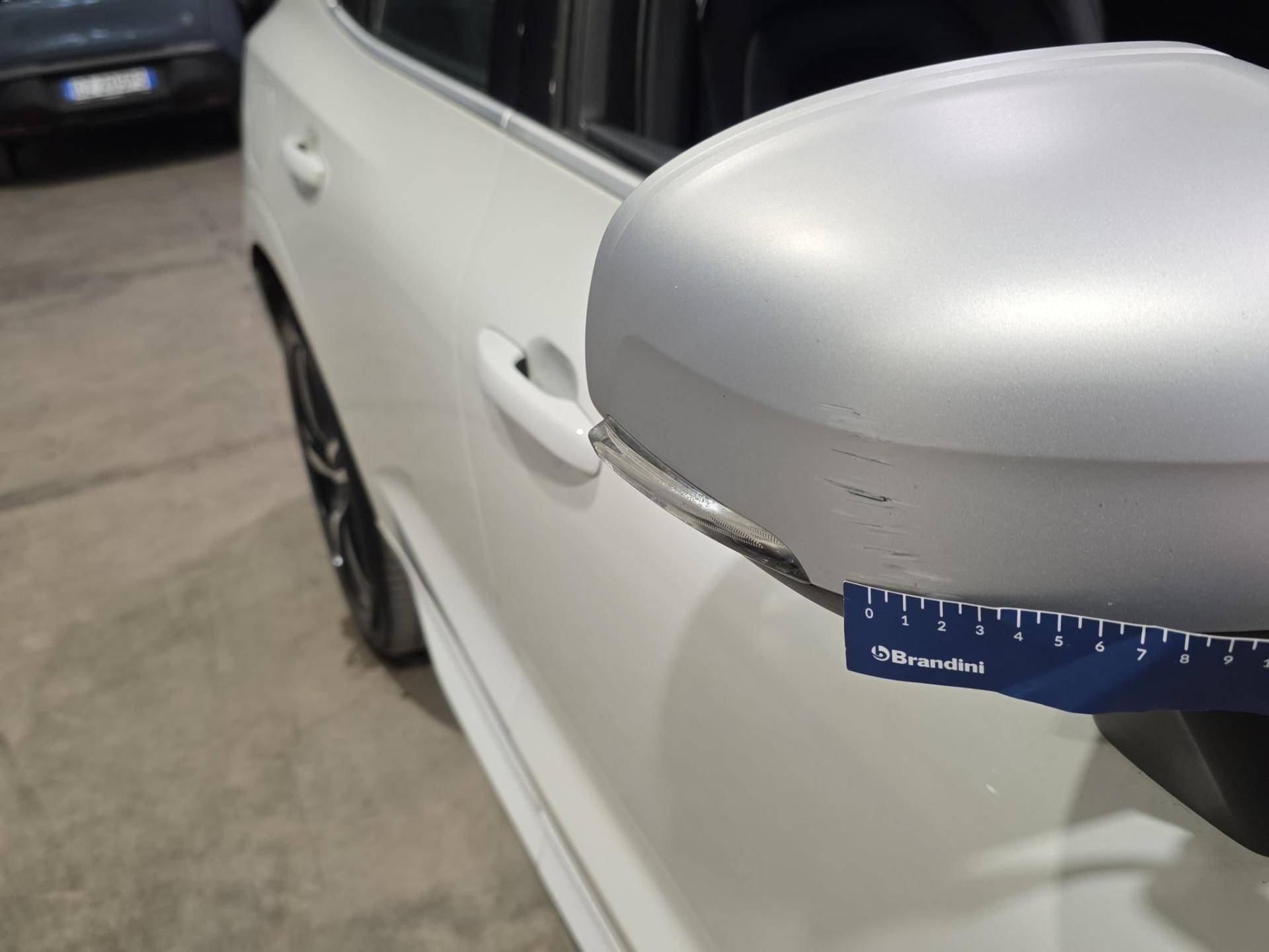 VOLVO XC60 XC60 2.0 D4 R-Design awd geartronic my18 usata in pronta consegna - Brandini