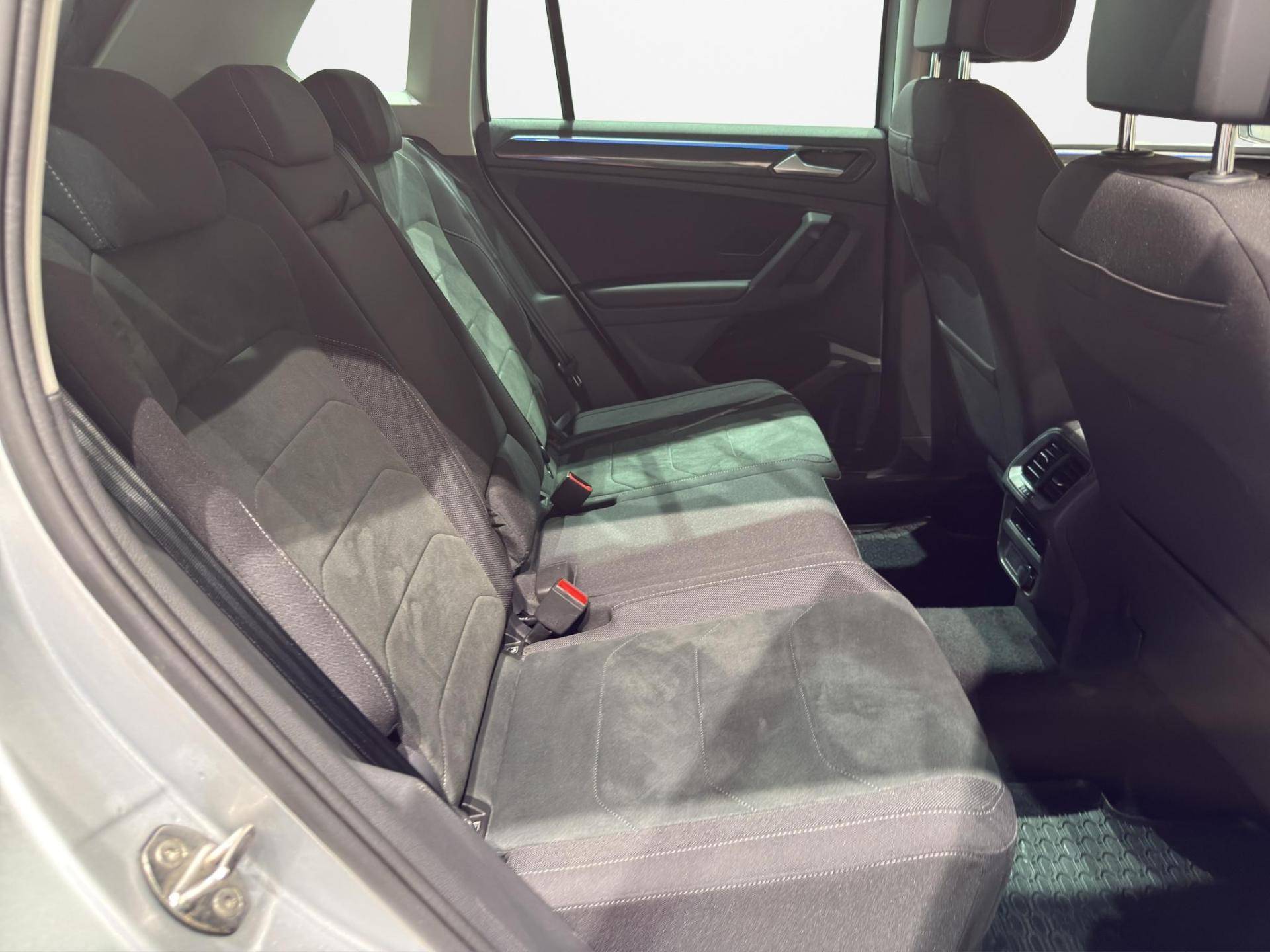 VOLKSWAGEN Tiguan Tiguan 2.0 tdi scr Elegance 4motion 150cv dsg usata in pronta consegna - Brandini