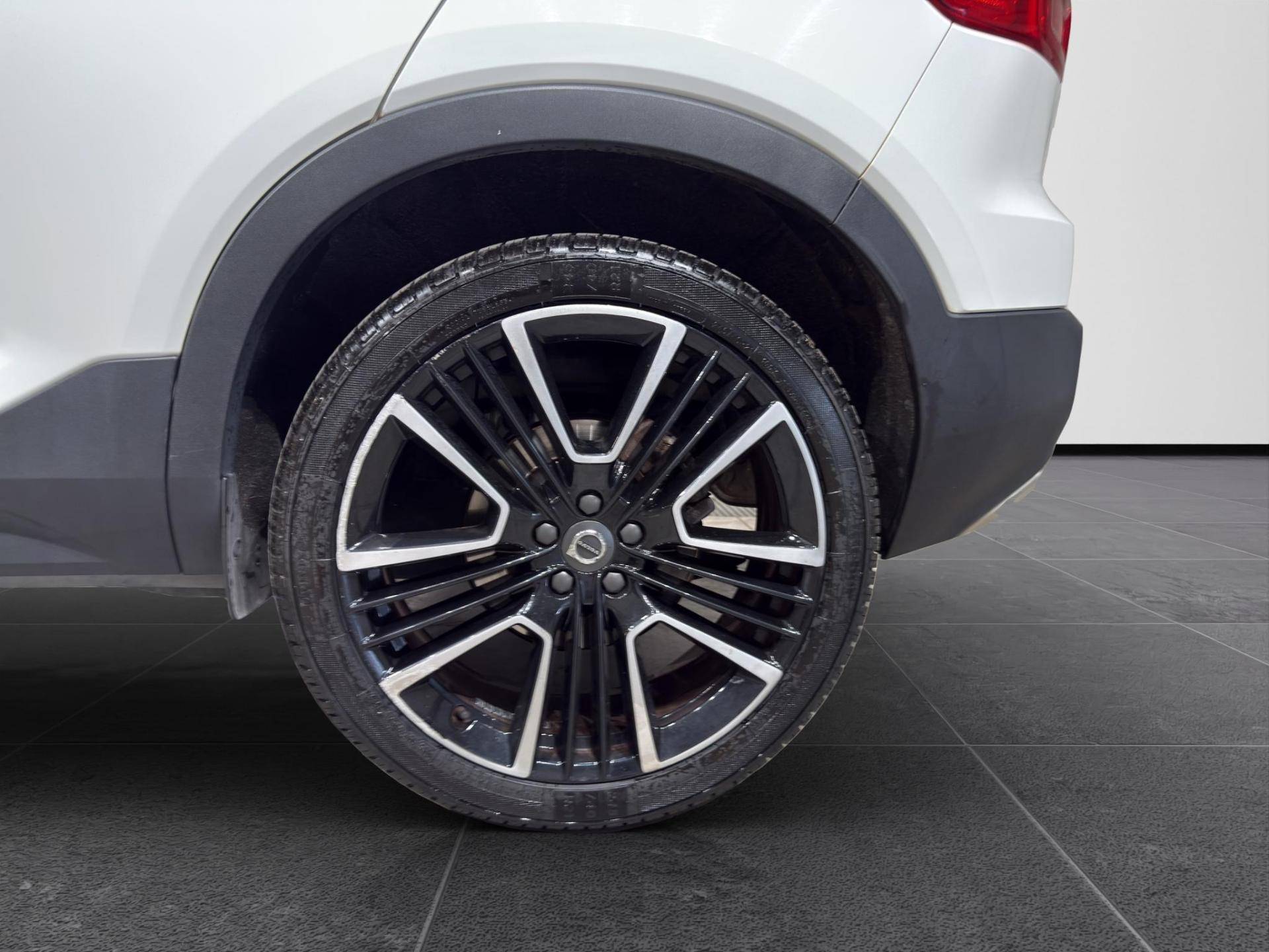 VOLVO XC40 XC40 2.0 d3 Momentum awd geartronic usata in pronta consegna - Brandini