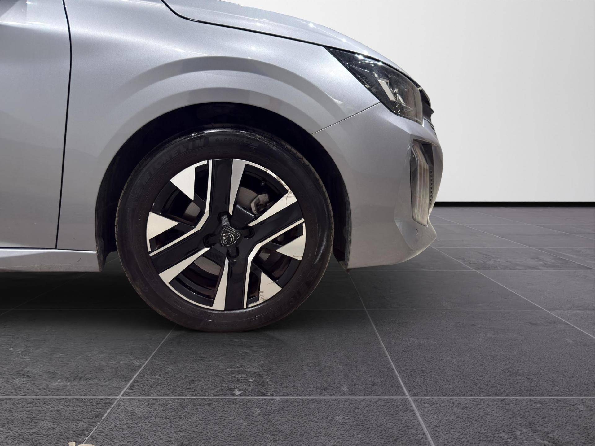 Auto Venduta - PEUGEOT 208 208 1.2 puretech Allure s&s 100cv usata in pronta consegna - Brandini