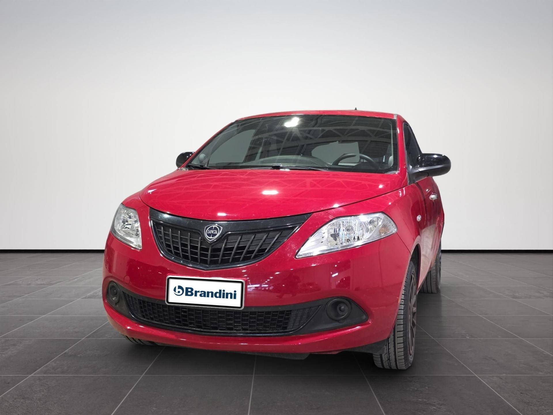 Auto Venduta - LANCIA Ypsilon Ypsilon 1.0 firefly hybrid Silver Plus s&s 70cv usata in pronta consegna - Brandini