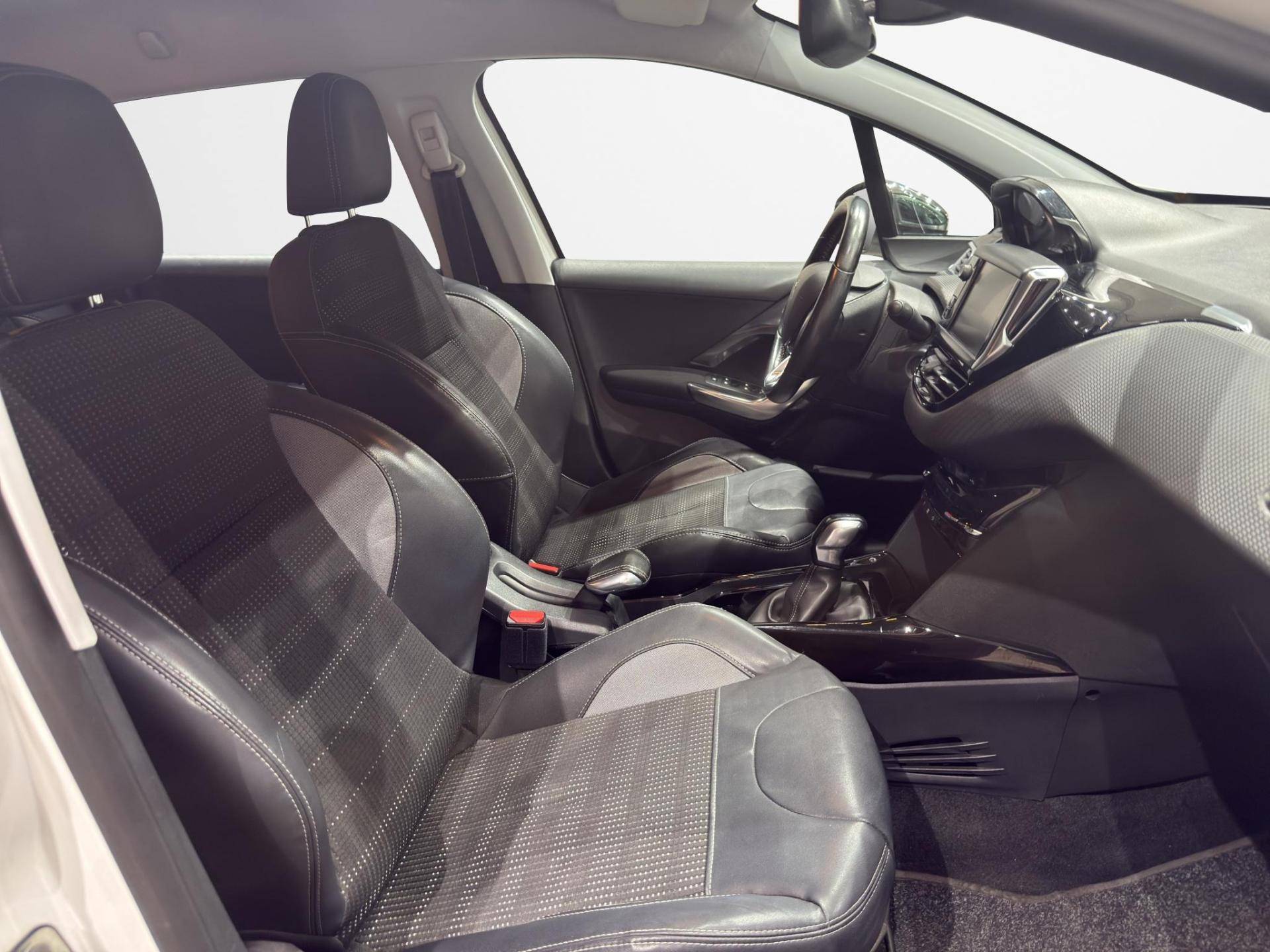 PEUGEOT 2008 2008 1.6 bluehdi Allure 100cv usata in pronta consegna - Brandini