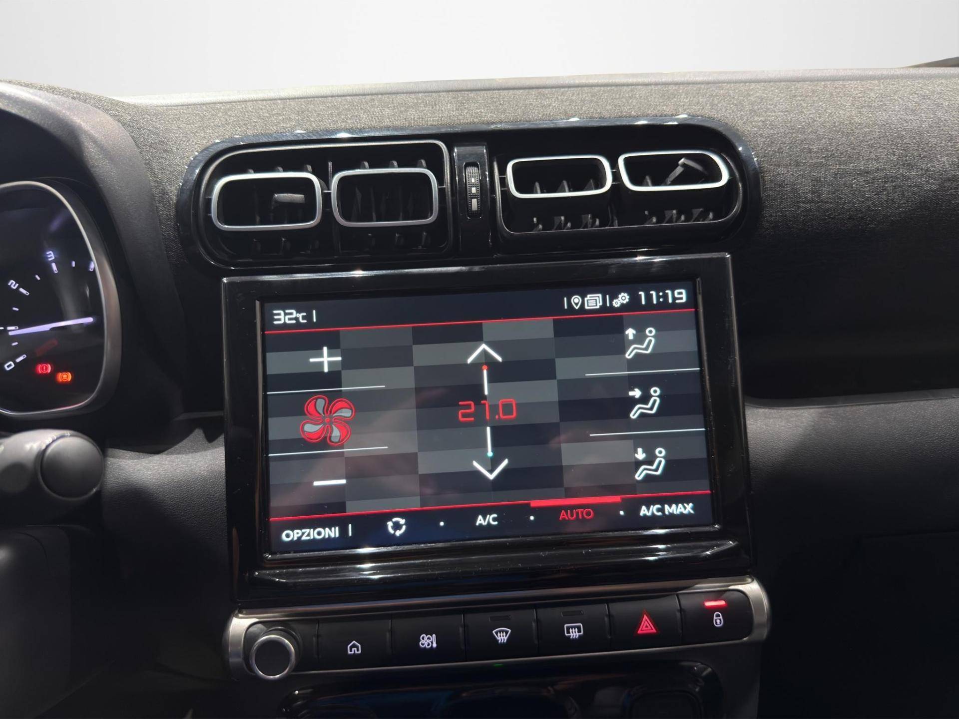 CITROEN C3 Aircross C3 Aircross 1.5 bluehdi Shine Pack s&s 110cv usata in pronta consegna - Brandini