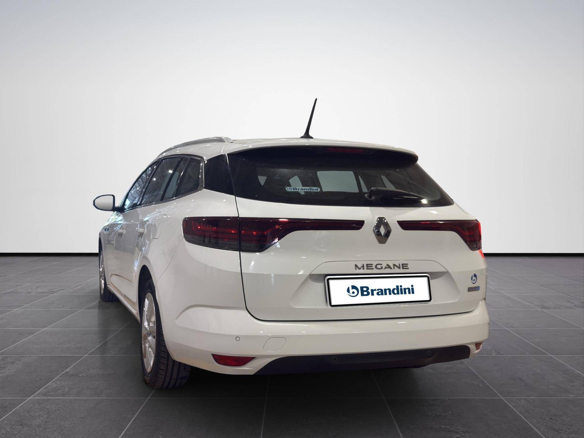 Auto Venduta - RENAULT Megane Megane Sporter 1.6 plug-in hybrid Business E-Tech 160cv auto usata in pronta consegna - Brandini
