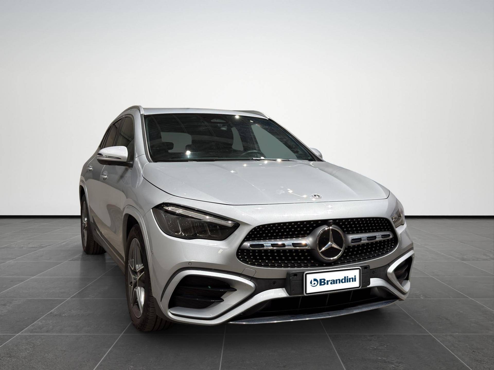 MERCEDES GLA GLA 200 d AMG Line Advanced Plus auto usata in pronta consegna - Brandini