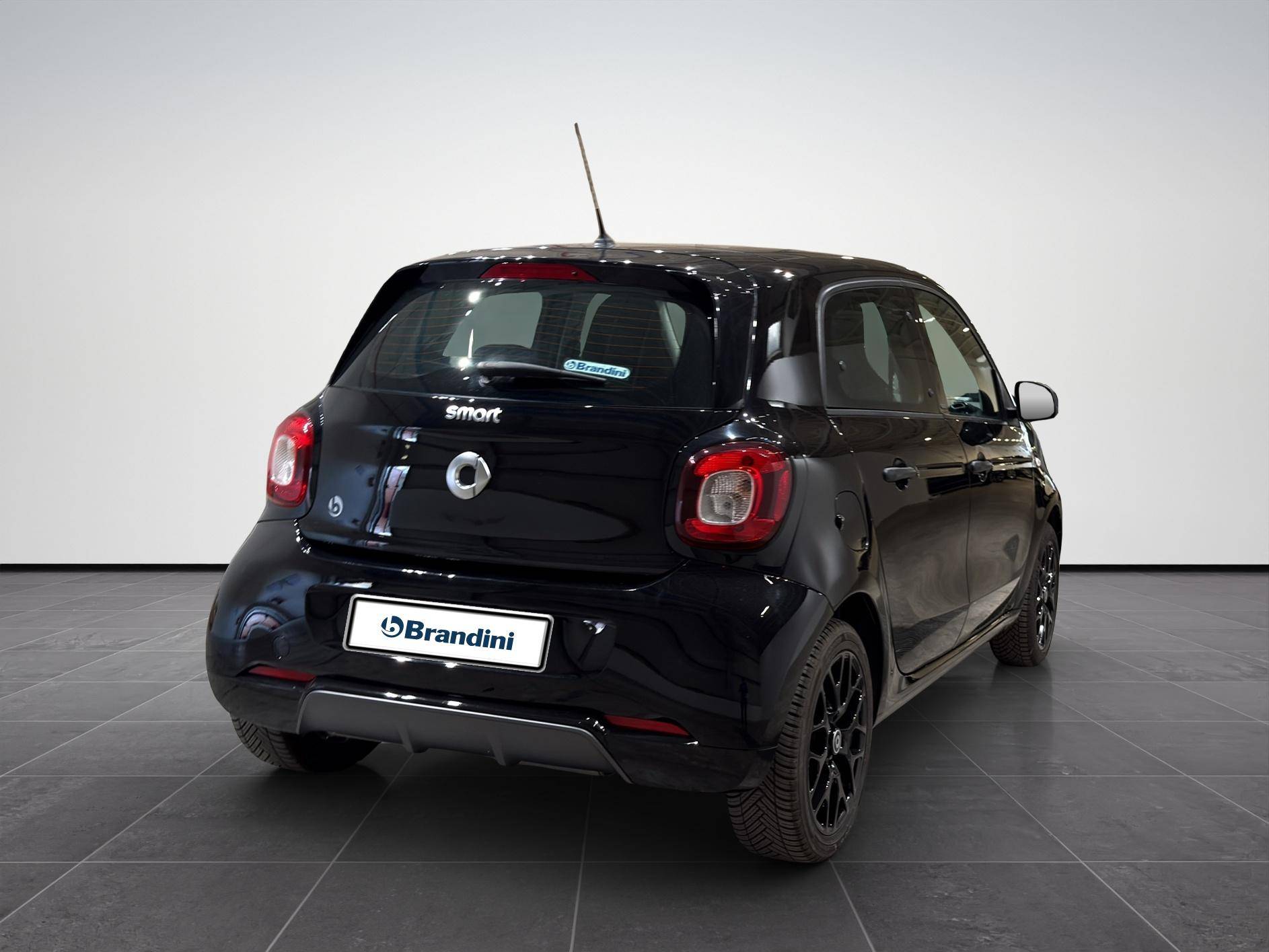 Auto Venduta - SMART Forfour Forfour 0.9 t. Passion 90cv twinamic my18 usata in pronta consegna - Brandini